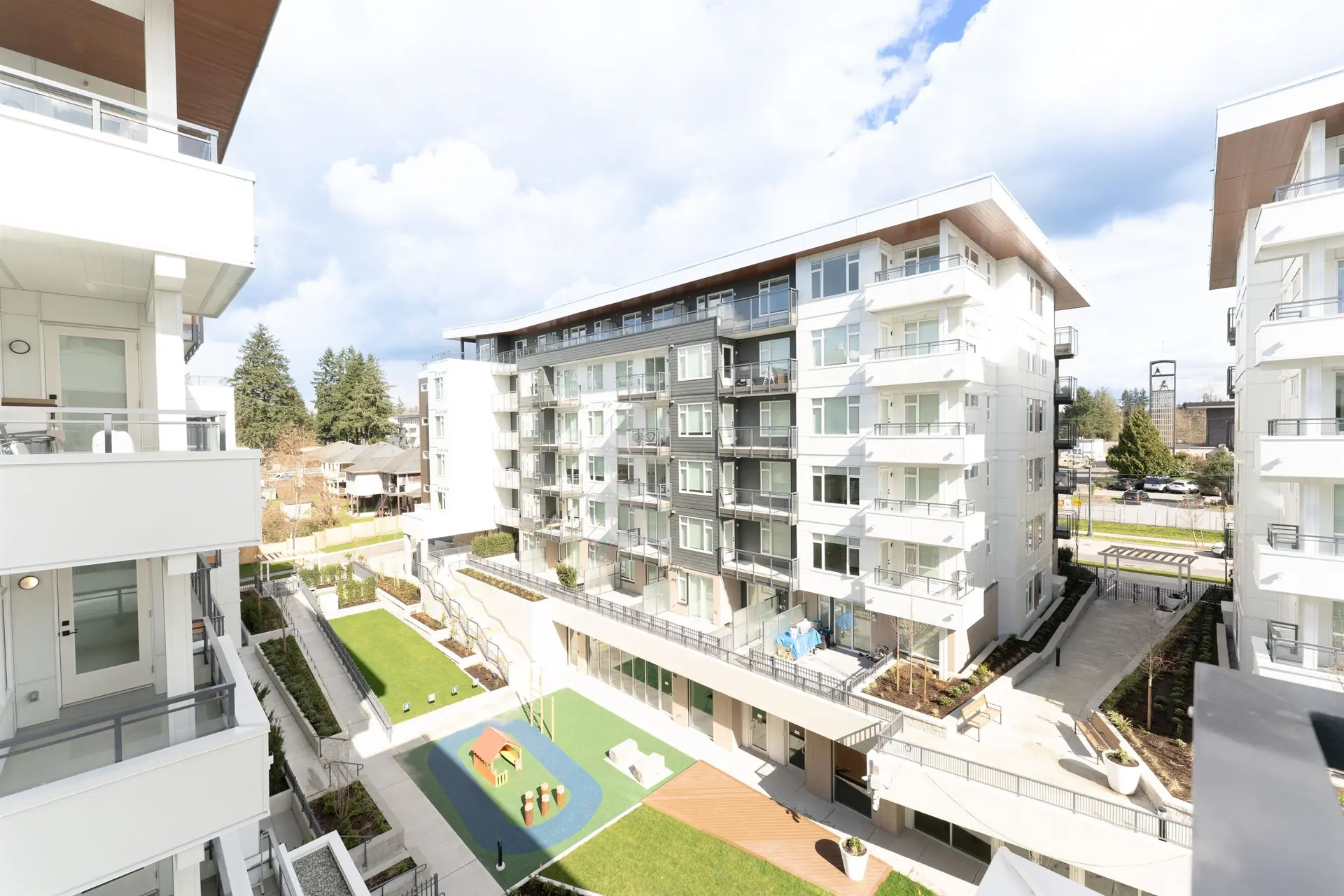 Property at #512 10466 138A STREET, Surrey, BC