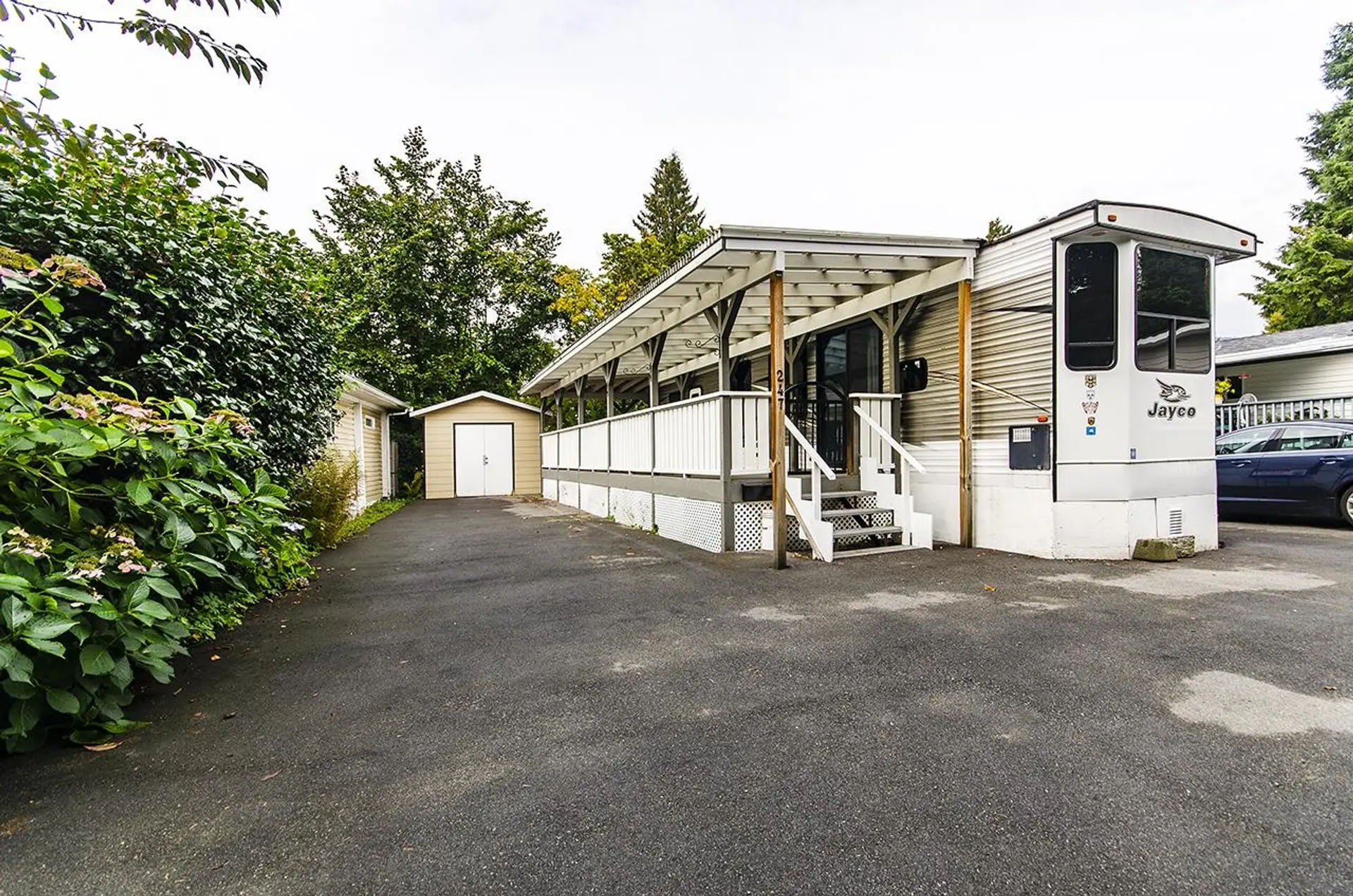 Property at 247 Tomahawk Avenue, West Vancouver, BC
