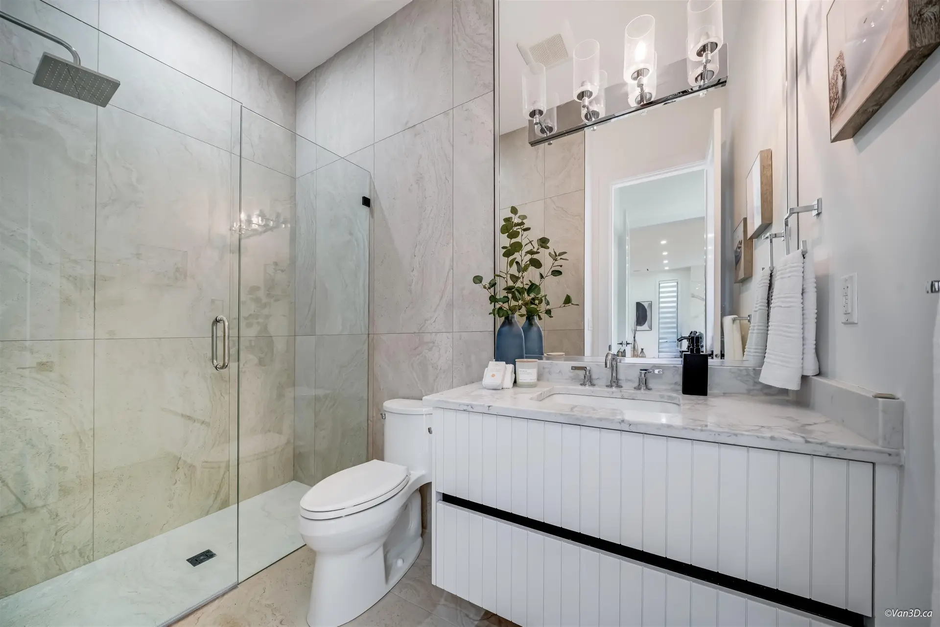 Property at 819 CORNELL AVENUE, Coquitlam, BC