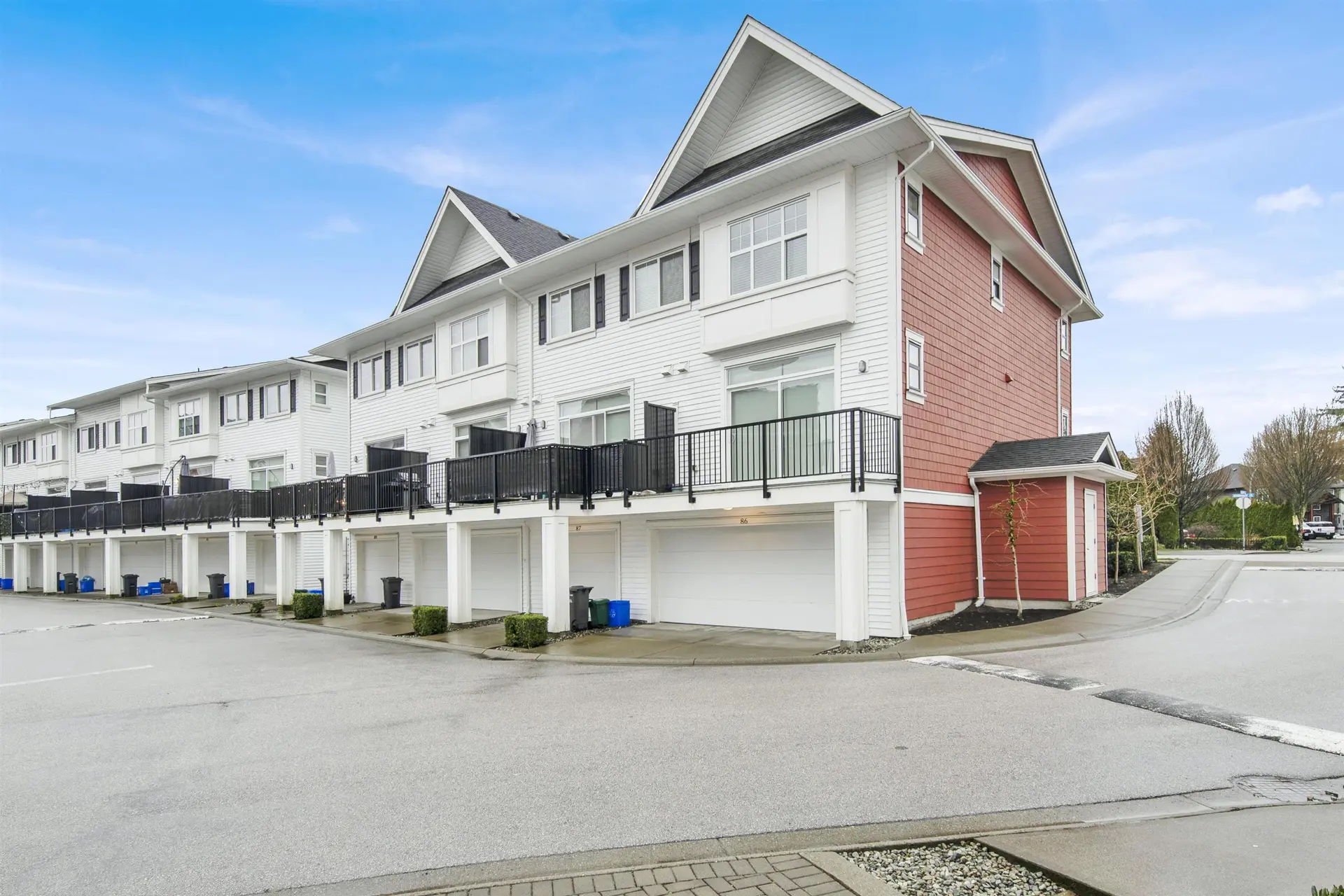 Property at #86 27735 ROUNDHOUSE DRIVE, Abbotsford, BC