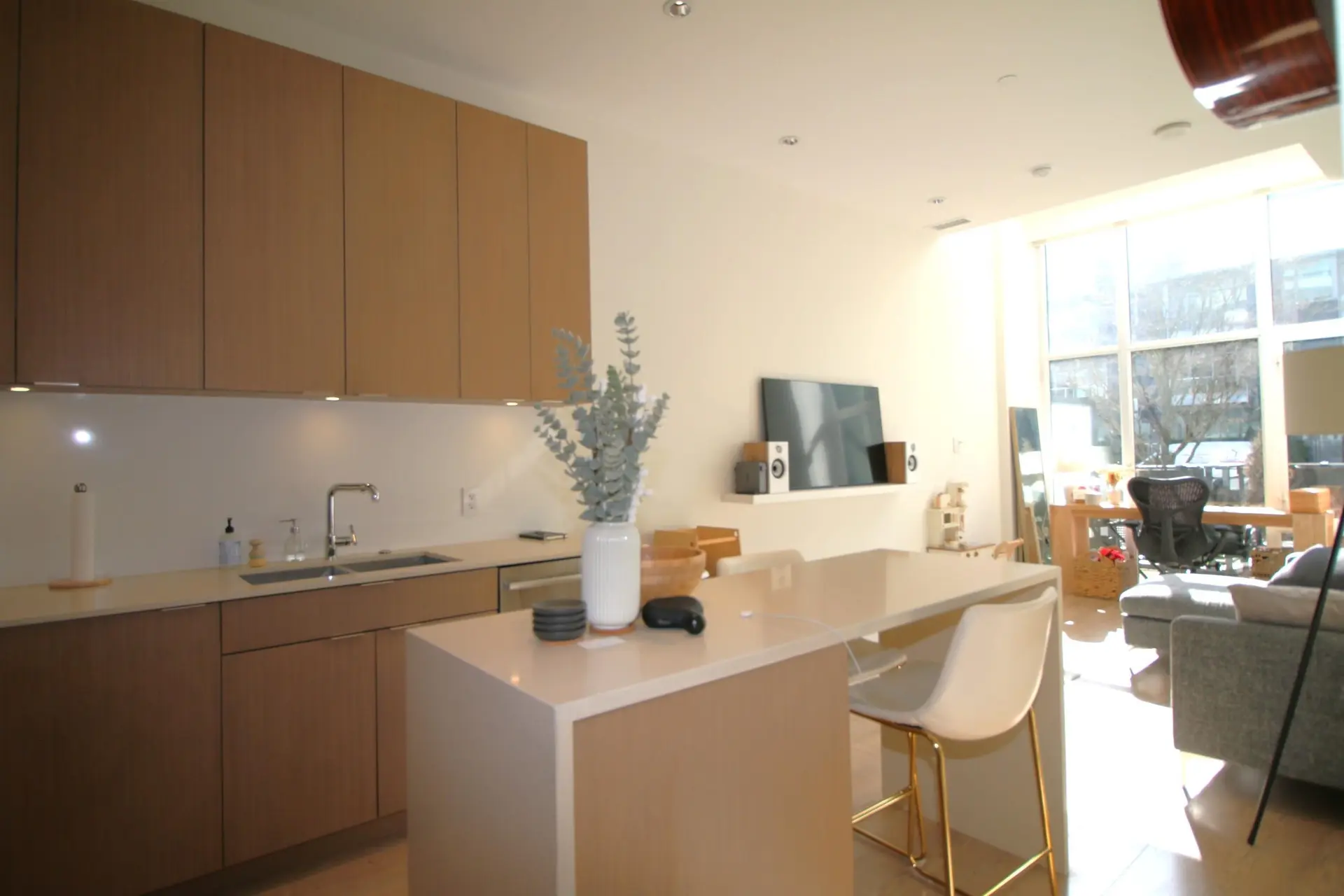Property at 125 E 1ST AVENUE, Vancouver, BC