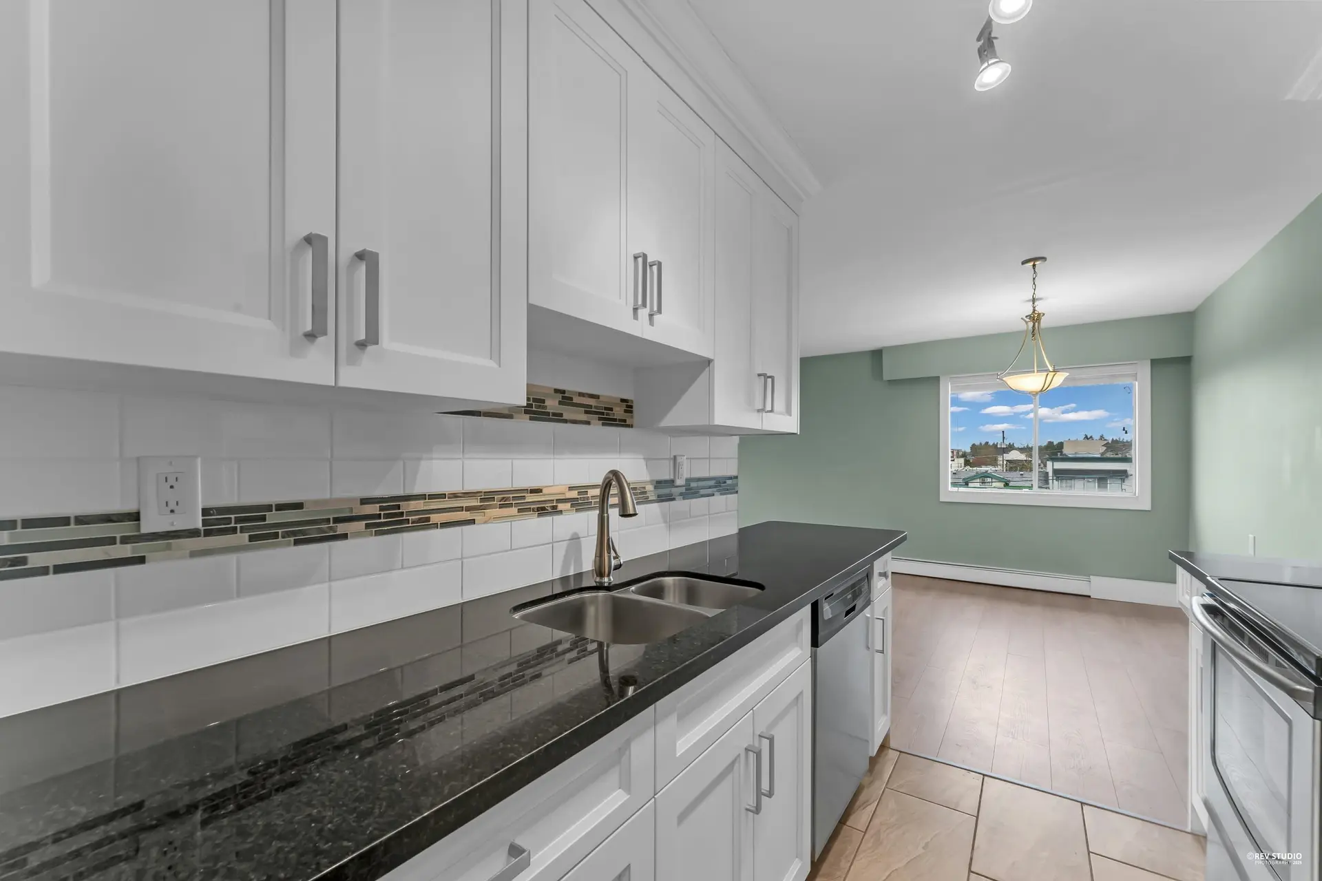 Property at #322 17707 57A AVENUE, Surrey, BC