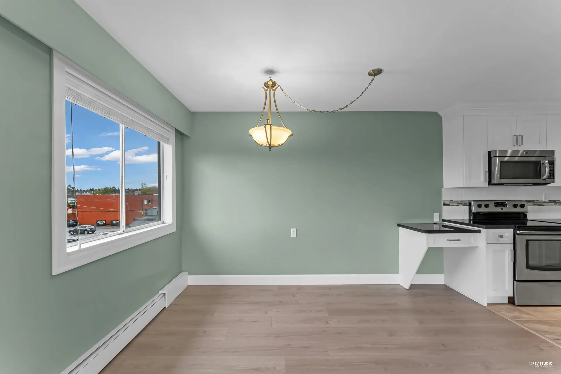 Property at #322 17707 57A AVENUE, Surrey, BC