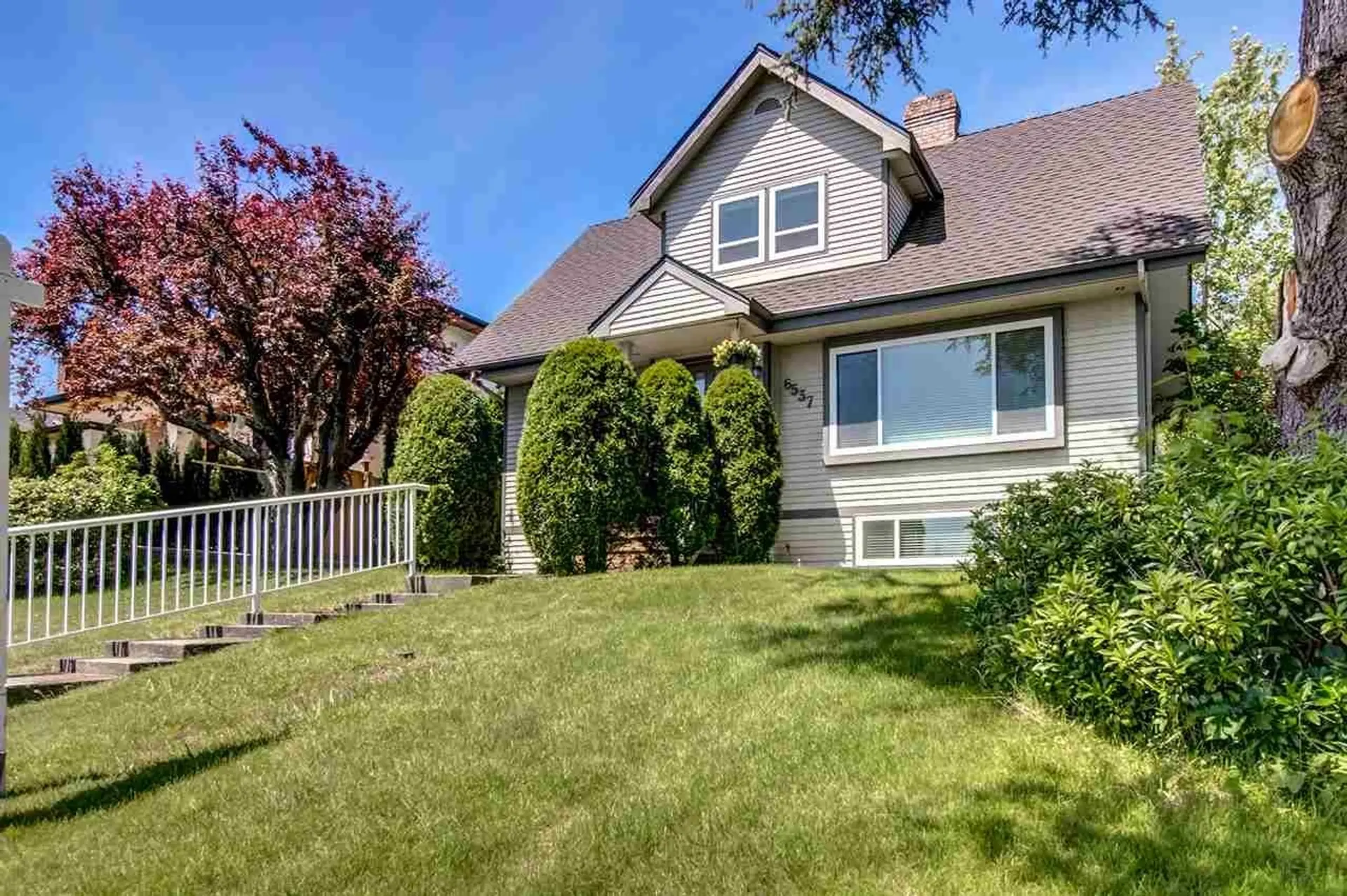 Property at 6537 NEVILLE STREET, Burnaby, BC