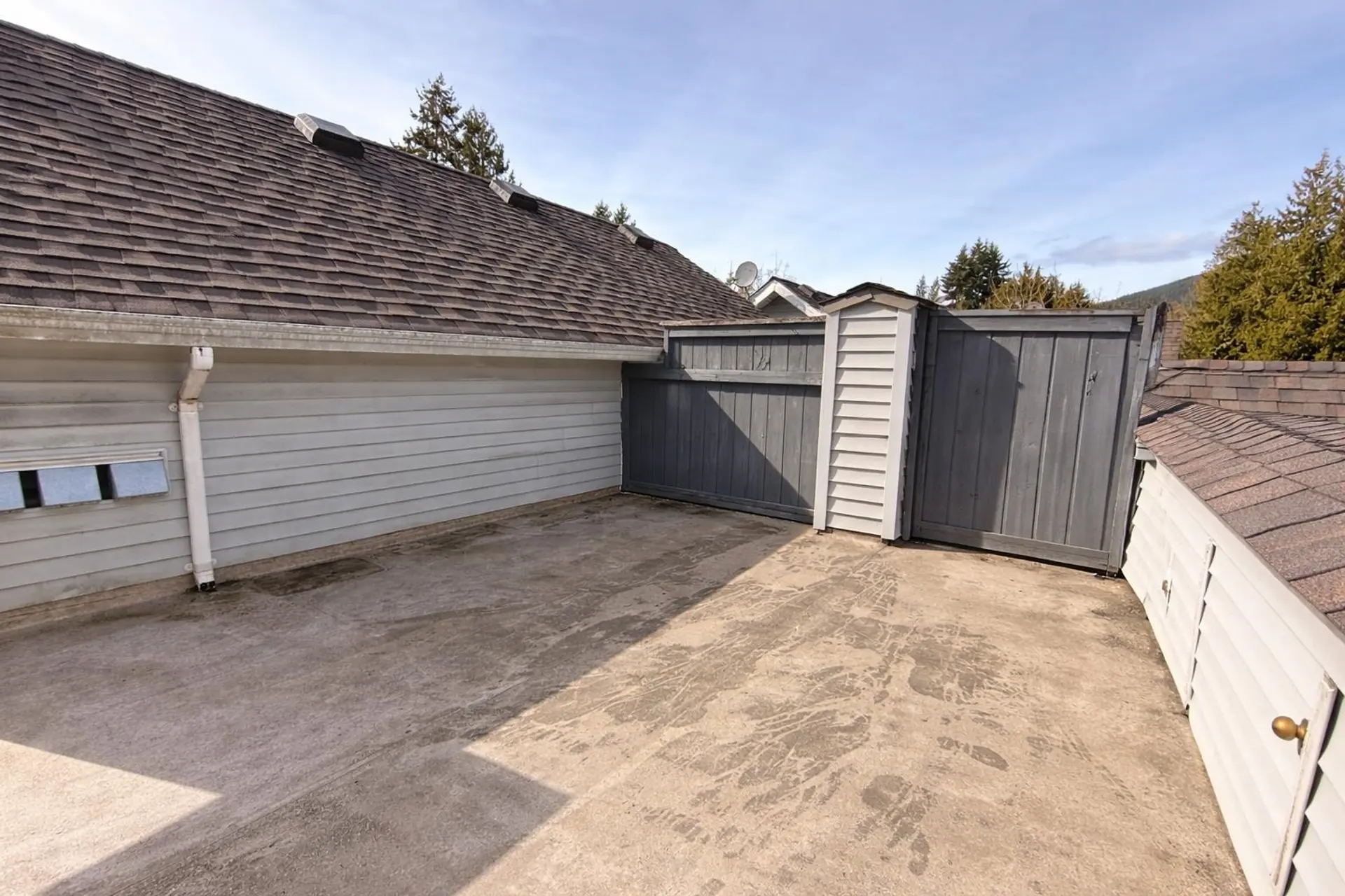 Property at #15 1015 LYNN VALLEY ROAD, North Vancouver, BC