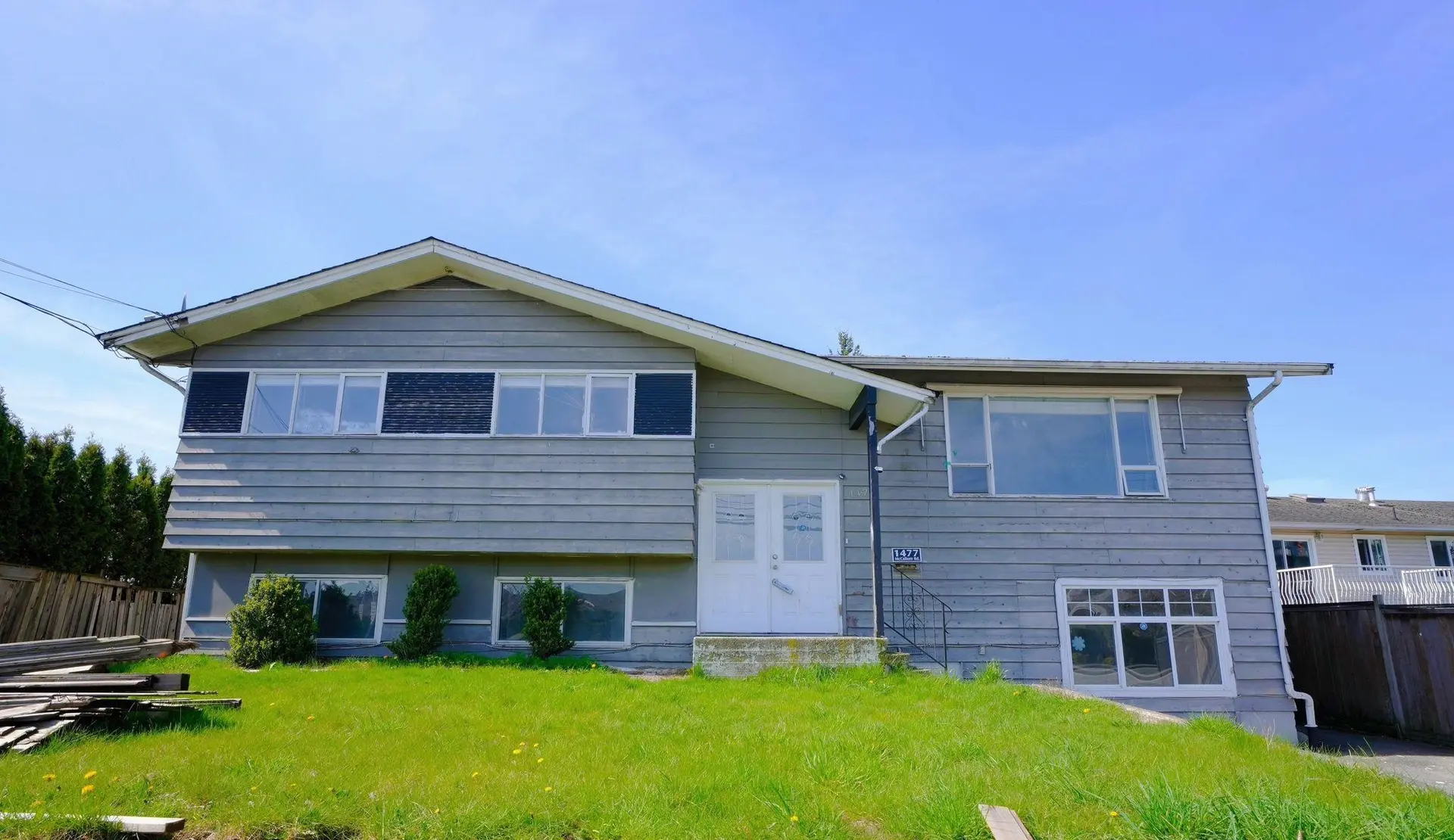 1477 McCallum Road - Image 2