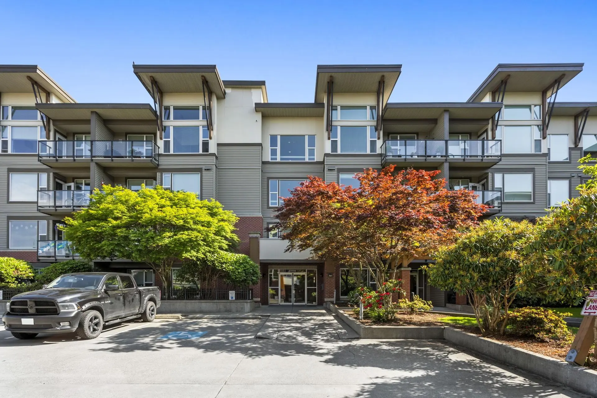 Property at #203 33539 Holland Avenue, Abbotsford, BC