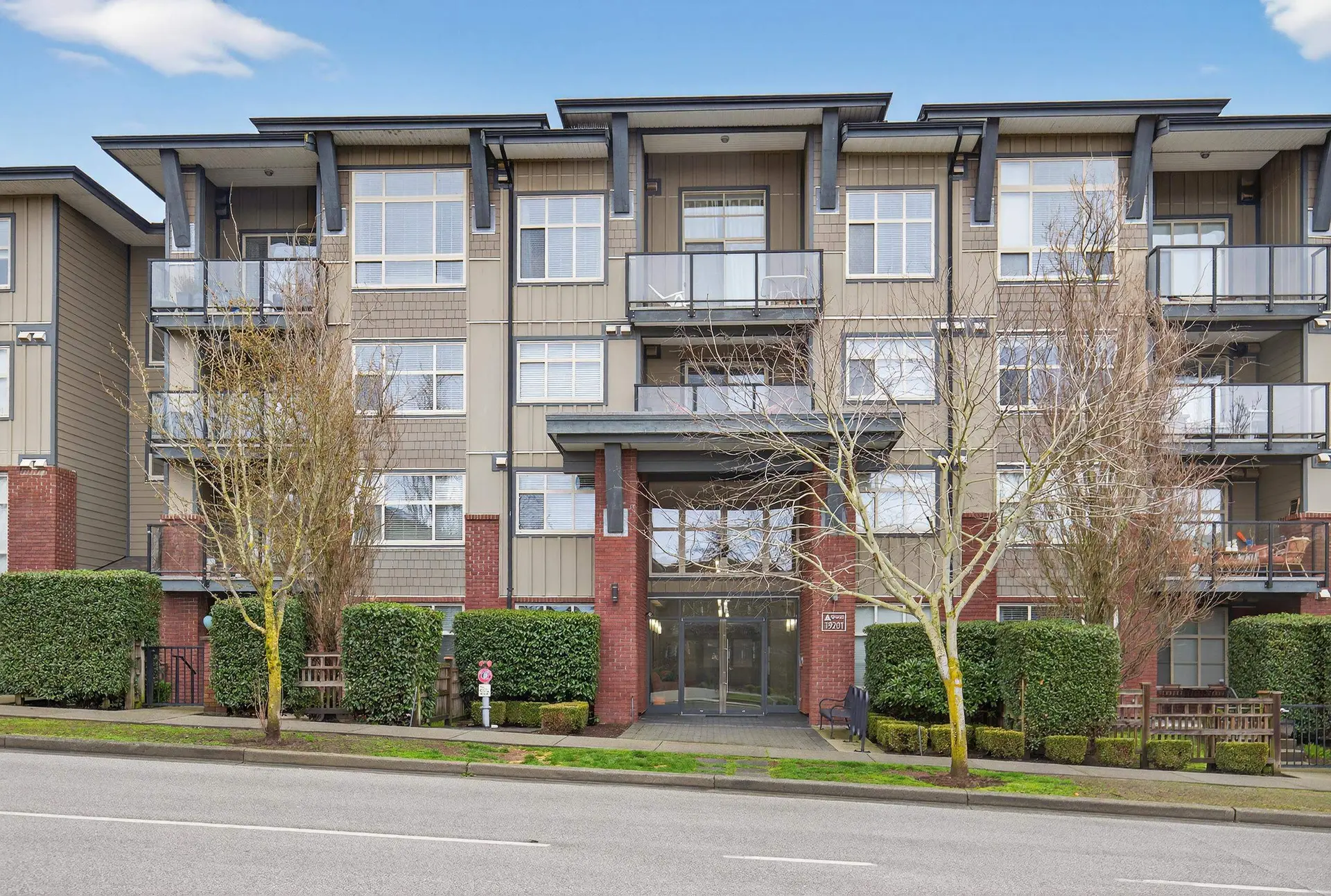 Property at #101 19201 66a Avenue, Surrey, BC
