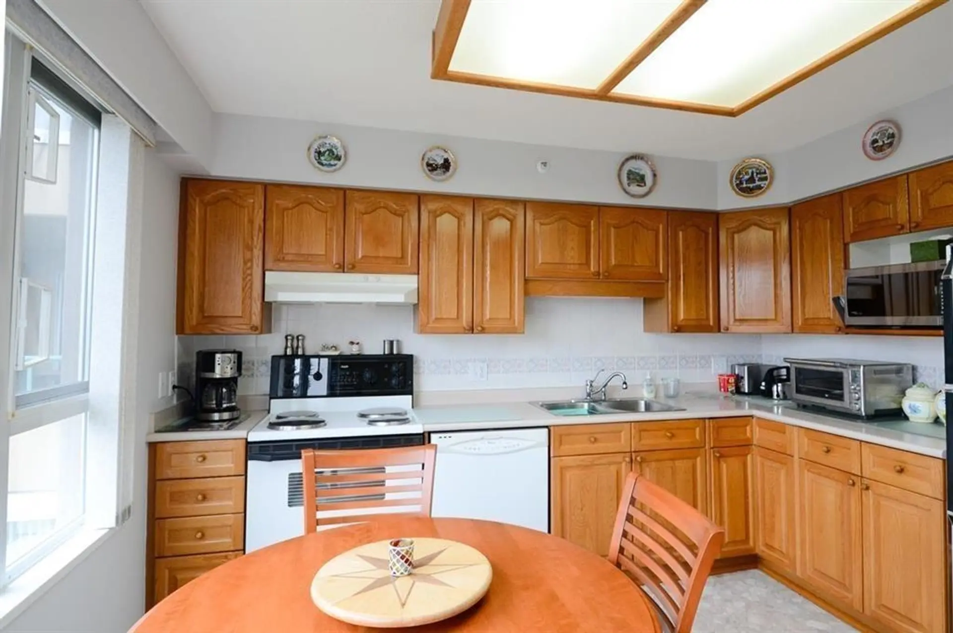 Property at #301 3190 GLADWIN ROAD, Abbotsford, BC