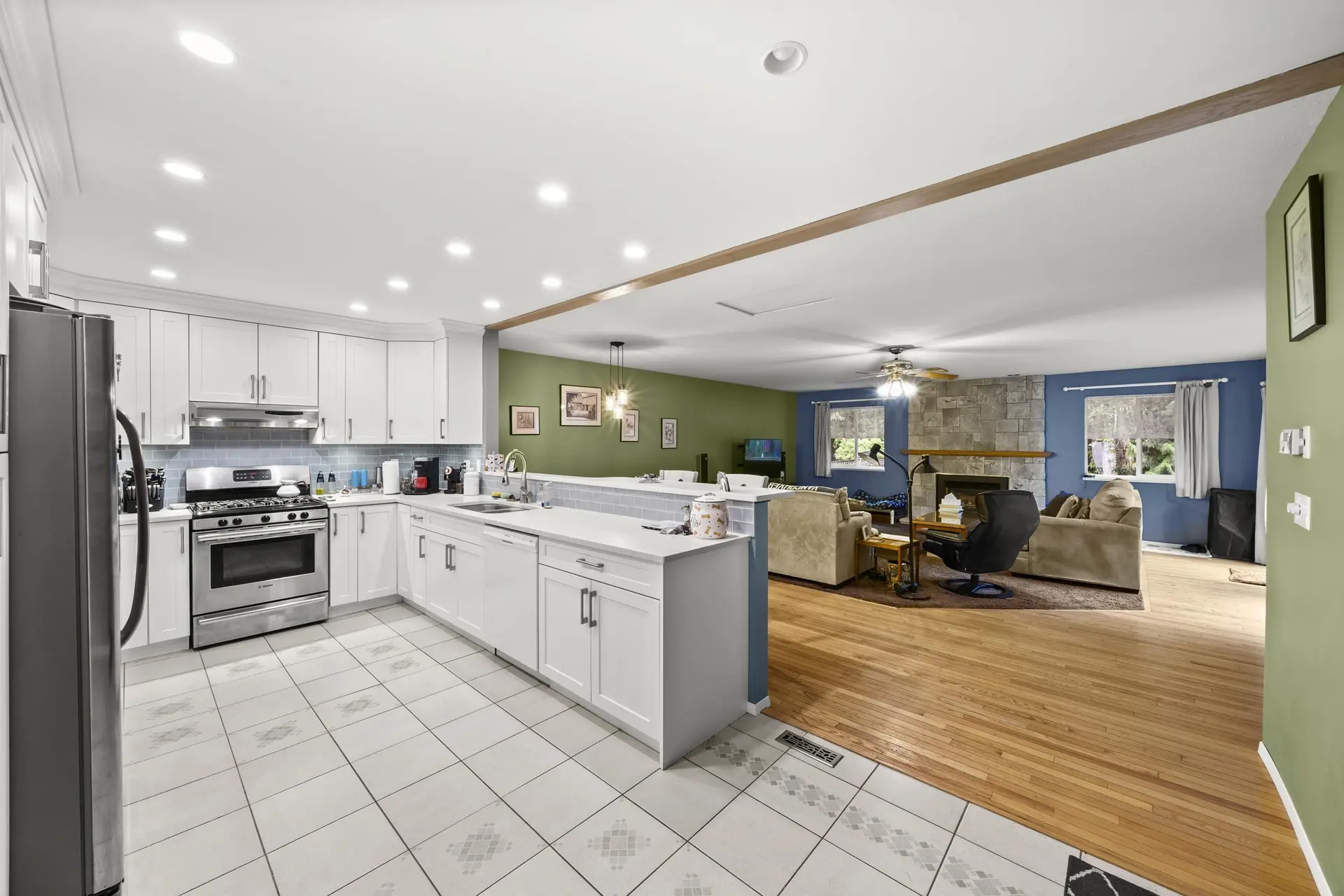Property at 19607 Somerset Drive, Pitt Meadows, BC