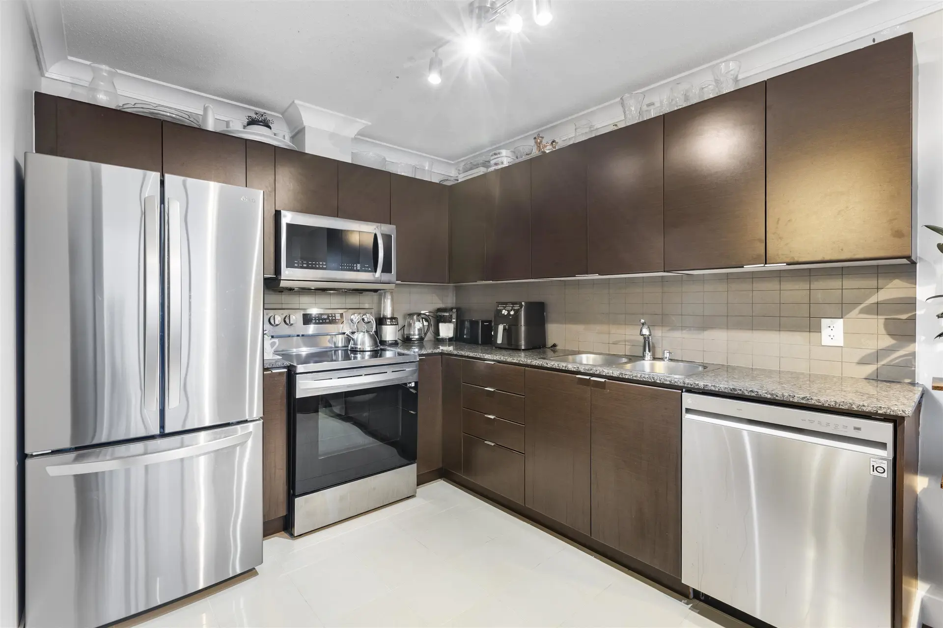 Property at #3001 13618 100 AVENUE, Surrey, BC