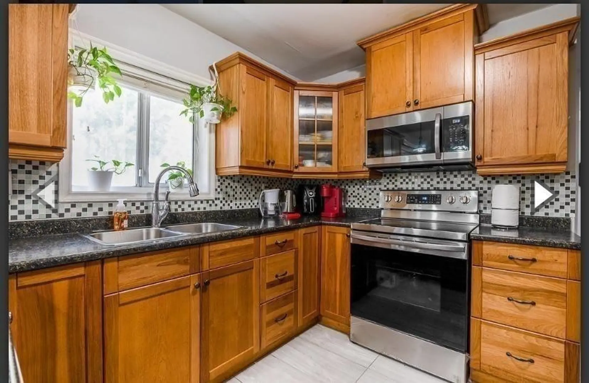 Property at 11261 LANSDOWNE DRIVE, Surrey, BC