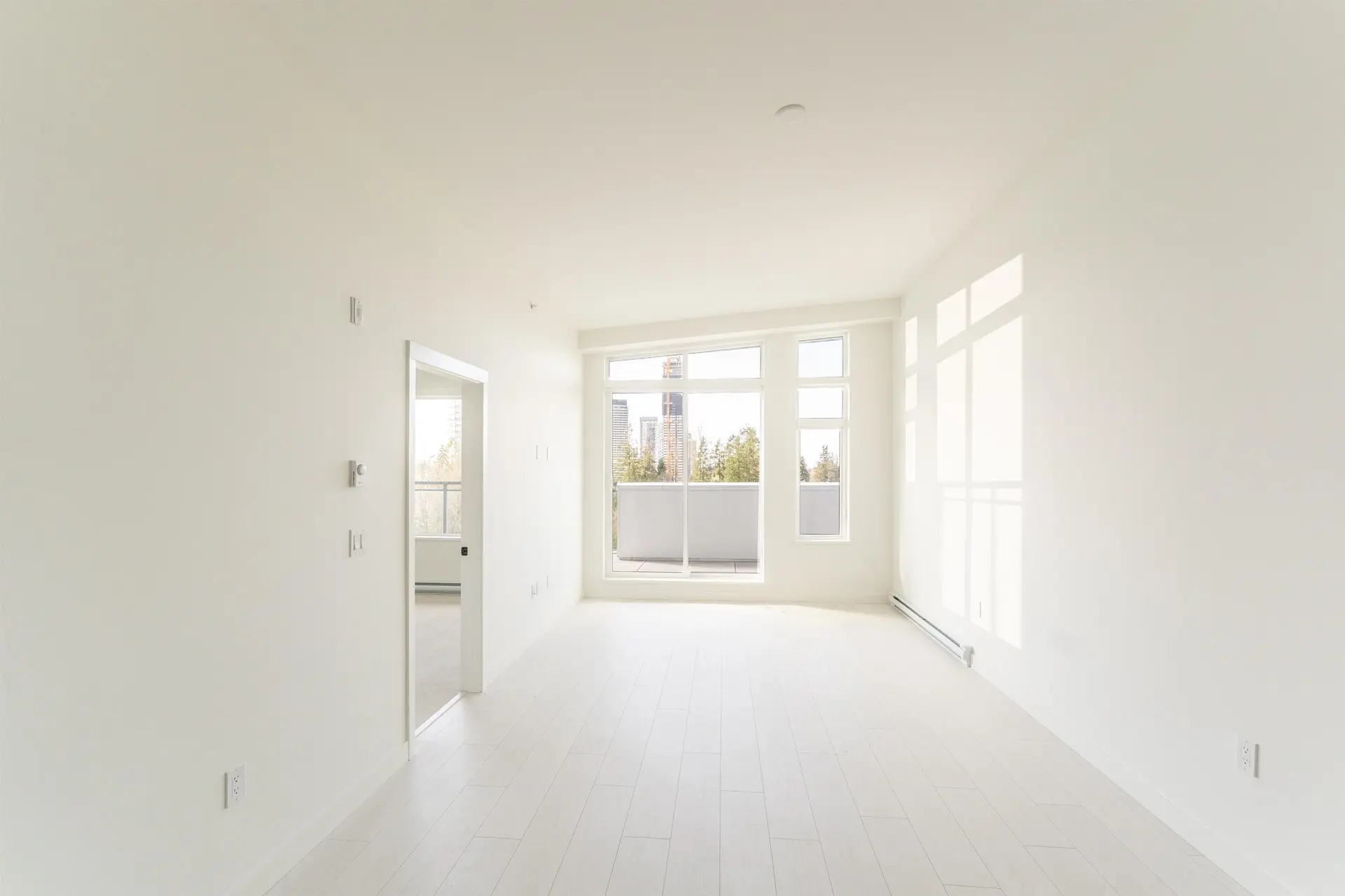 Property at #608 10488 138A STREET, Surrey, BC