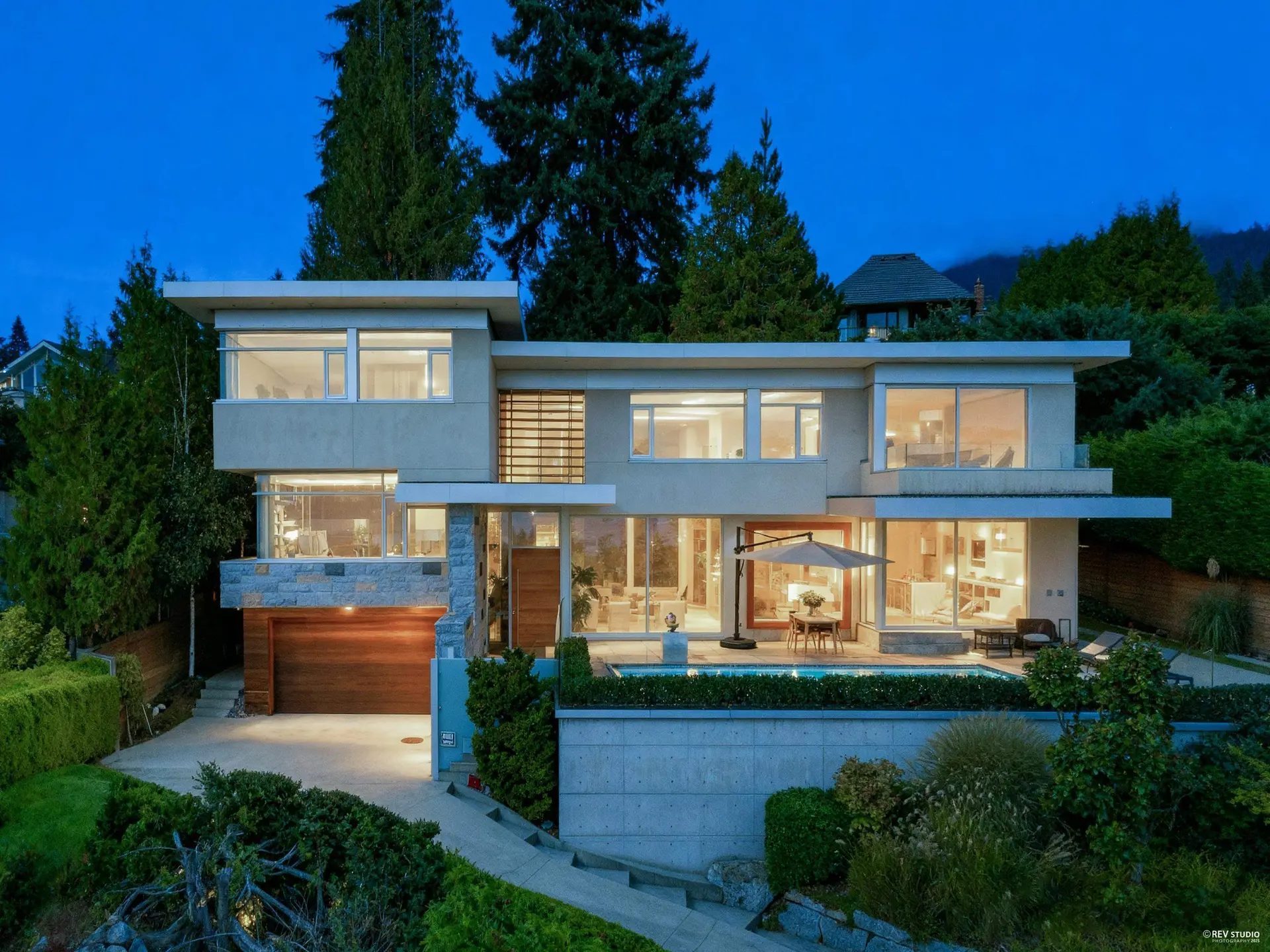 Property at 4313 Rockridge Road, West Vancouver, BC