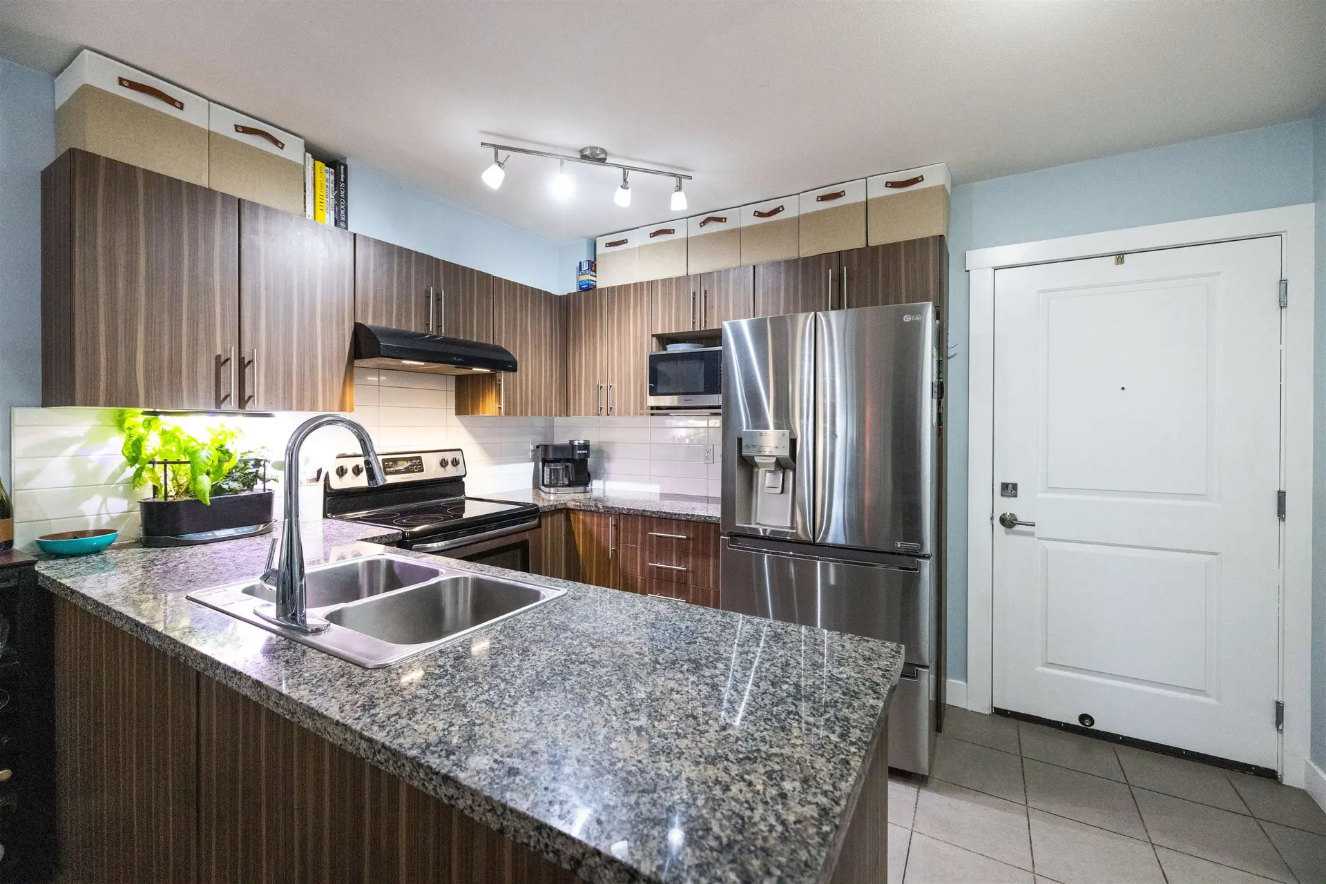 Property at #312 1239 KINGSWAY STREET, Vancouver, BC