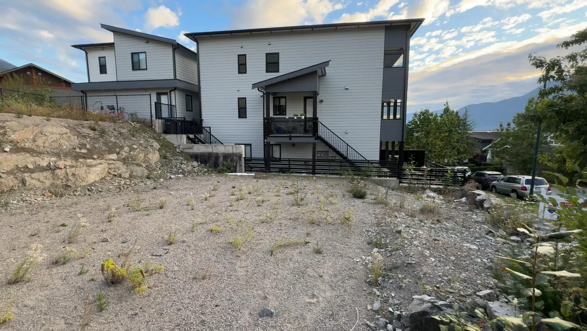 Property at 40876 THE CRESCENT, Squamish, BC