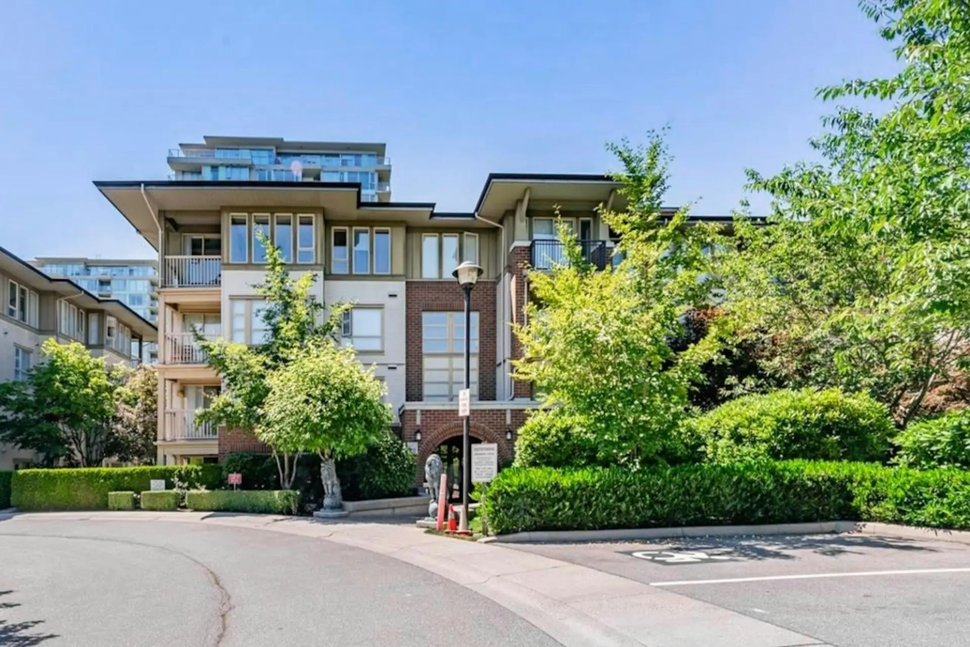 Property at #5204 5111 Garden City Road, Richmond, BC