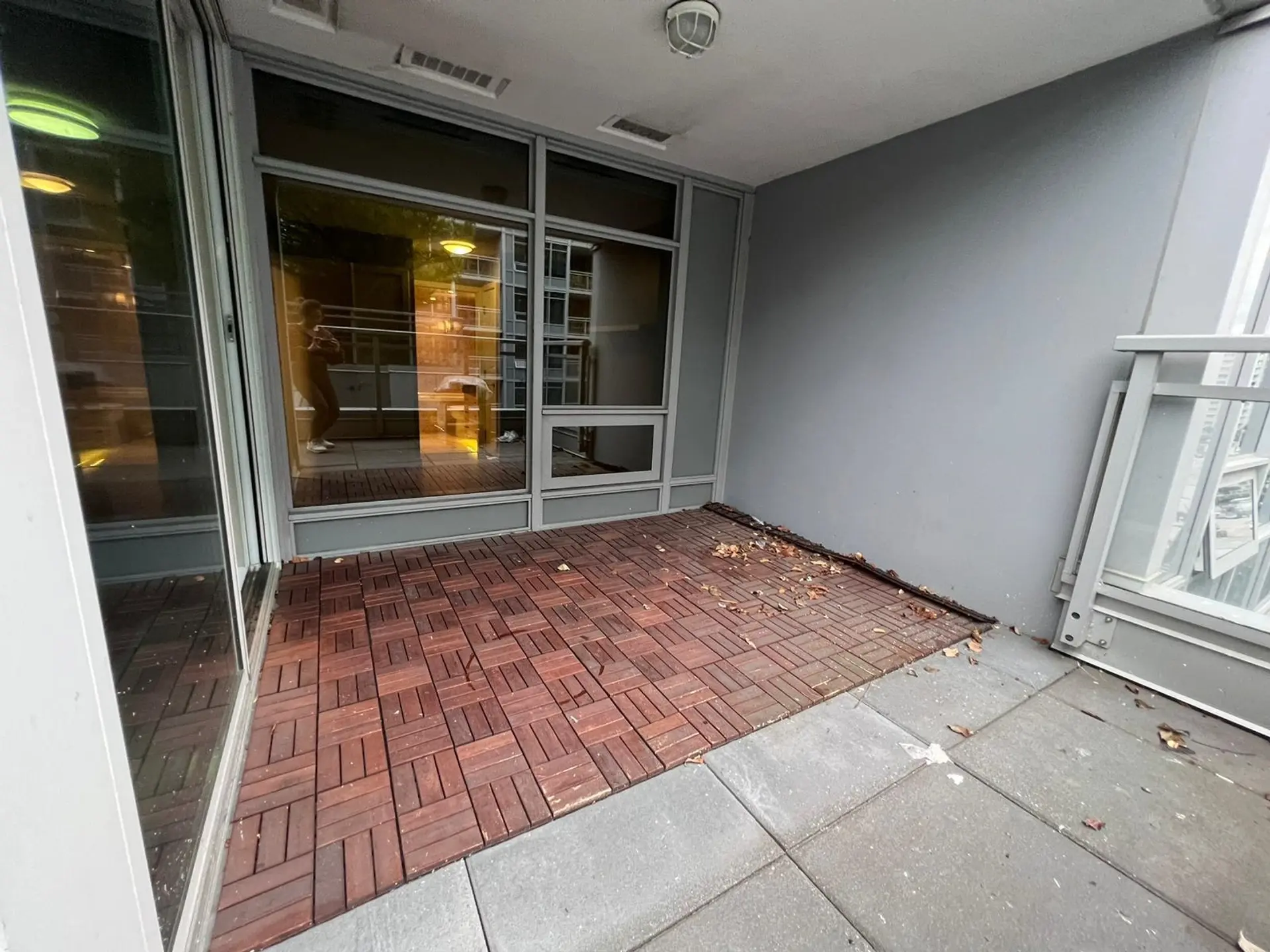 Property at #915 6288 NO. 3 ROAD, Richmond, BC