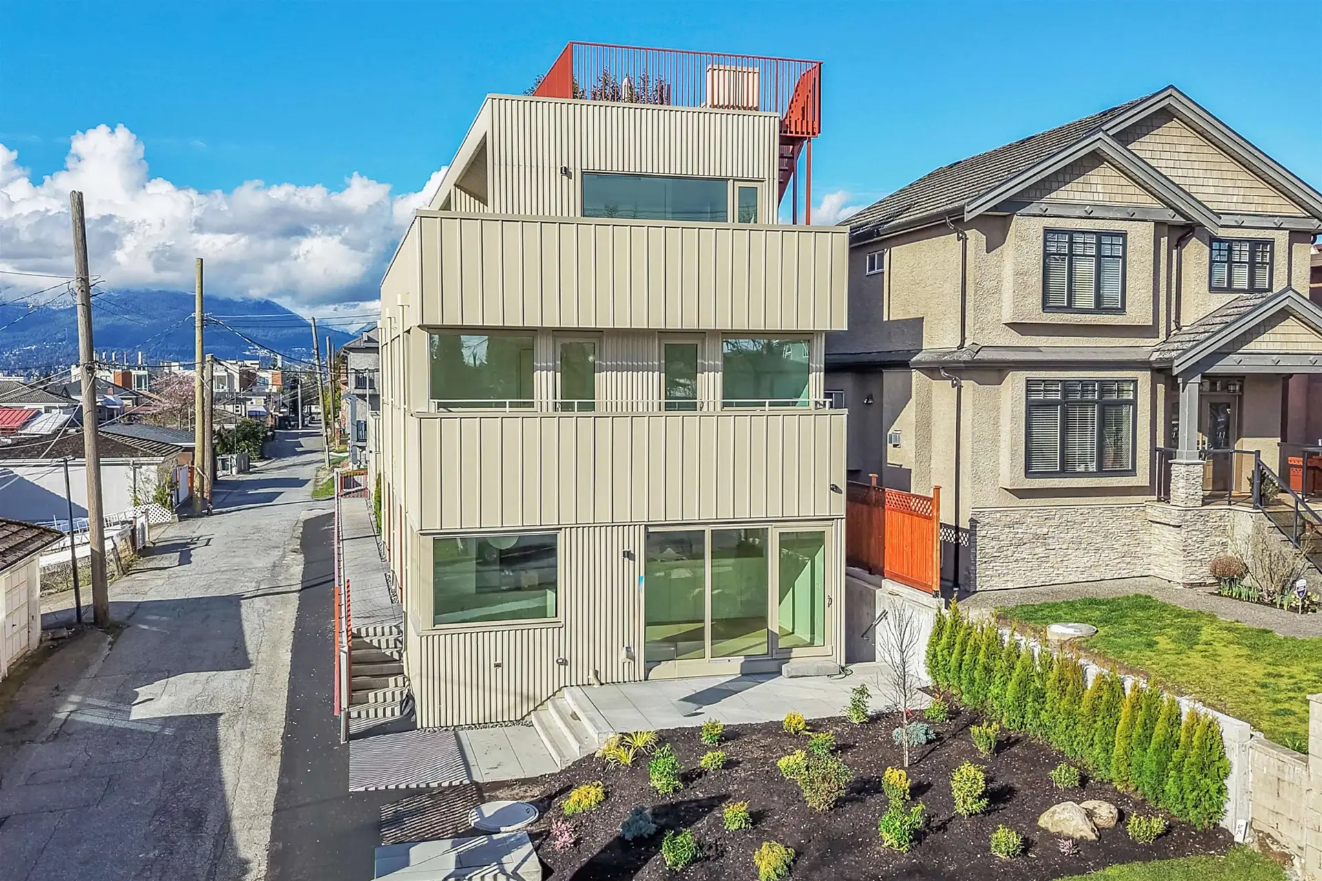 Property at #1 2915 E 5TH AVENUE, Vancouver, BC