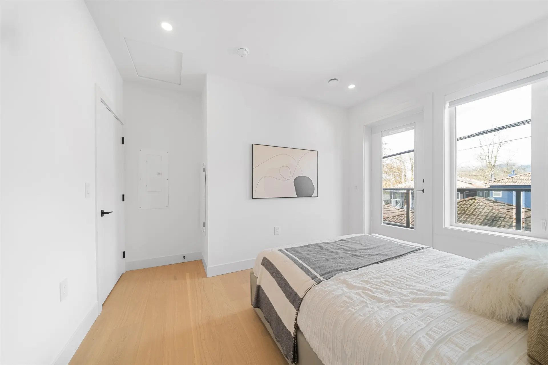 Property at 2609 DUNDAS STREET, Vancouver, BC