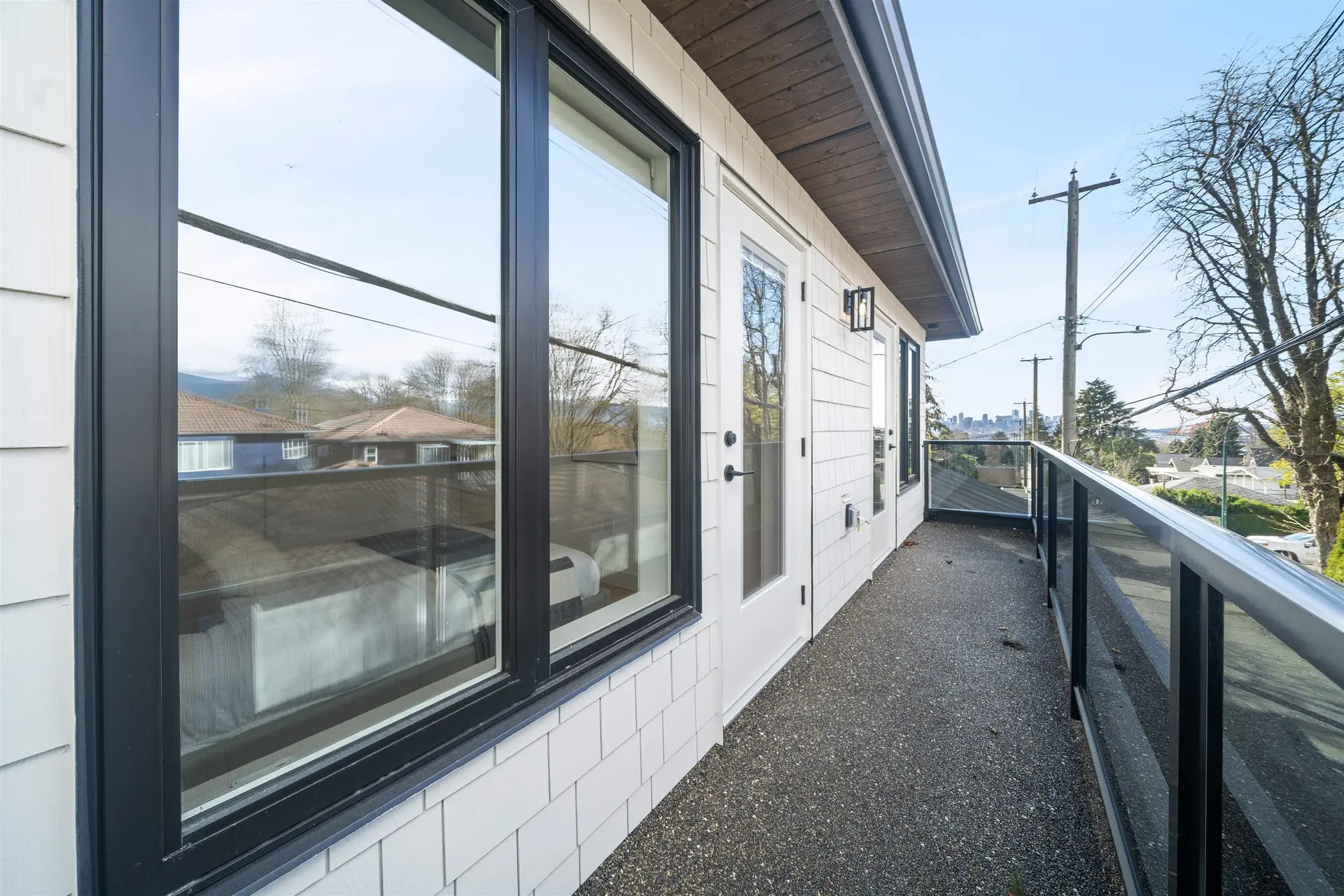 Property at 2609 DUNDAS STREET, Vancouver, BC