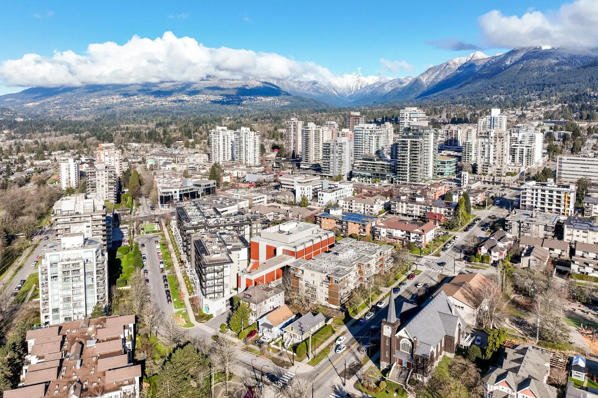 Property at 160 E 10TH STREET, North Vancouver, BC