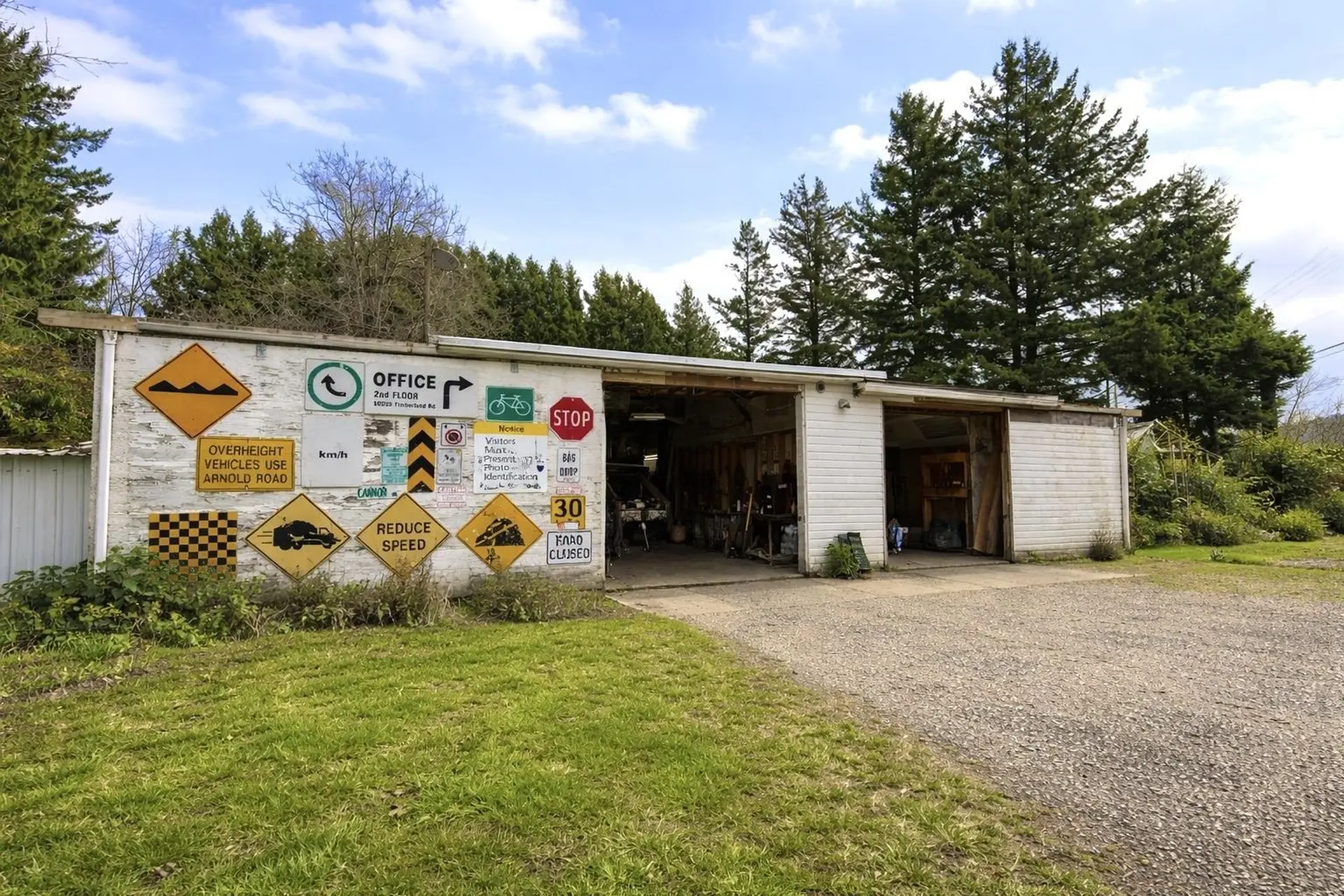 Property at 37795 NORTH PARALLEL ROAD, Abbotsford, BC