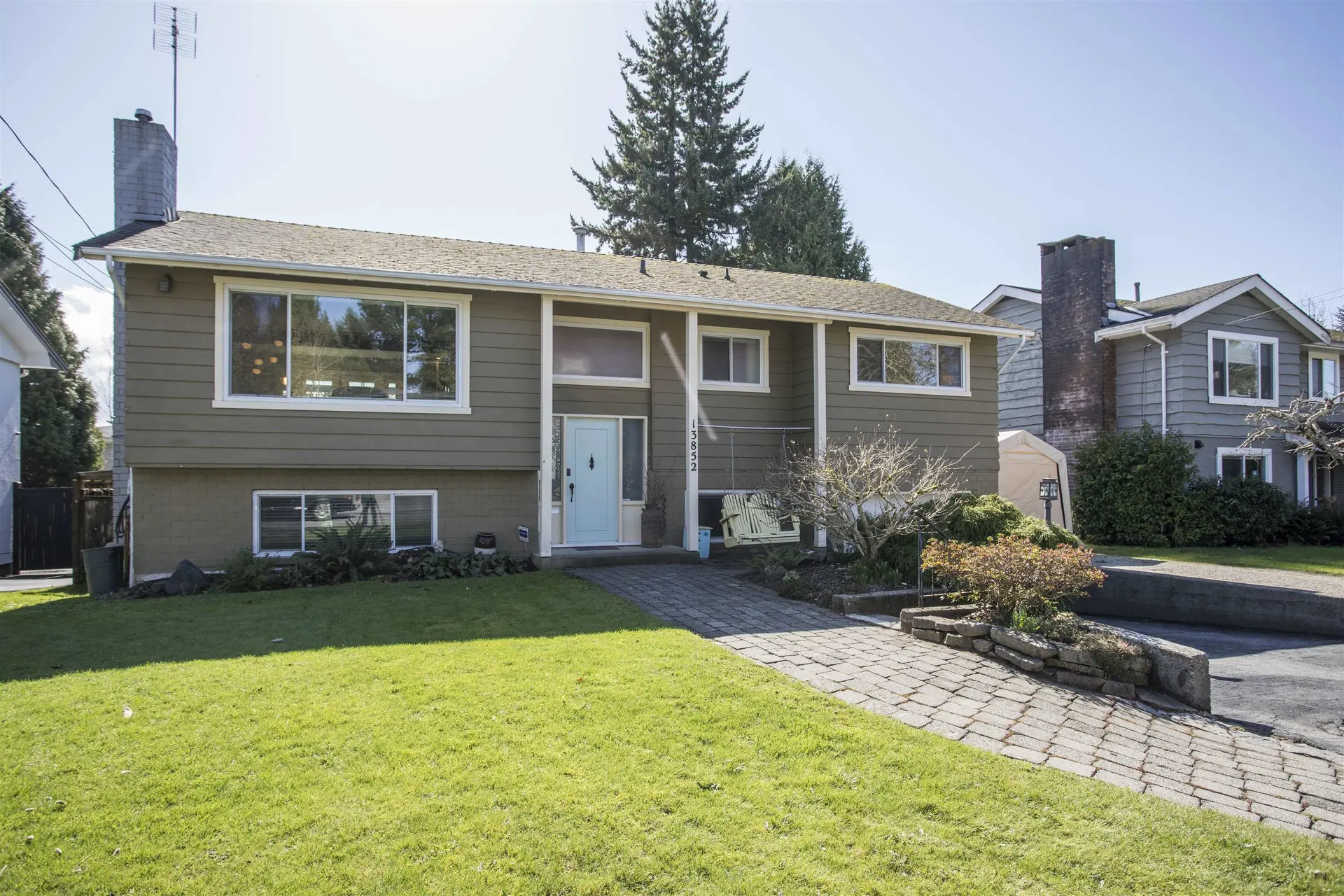 Property at 13852 Coldicutt Avenue, White Rock, BC
