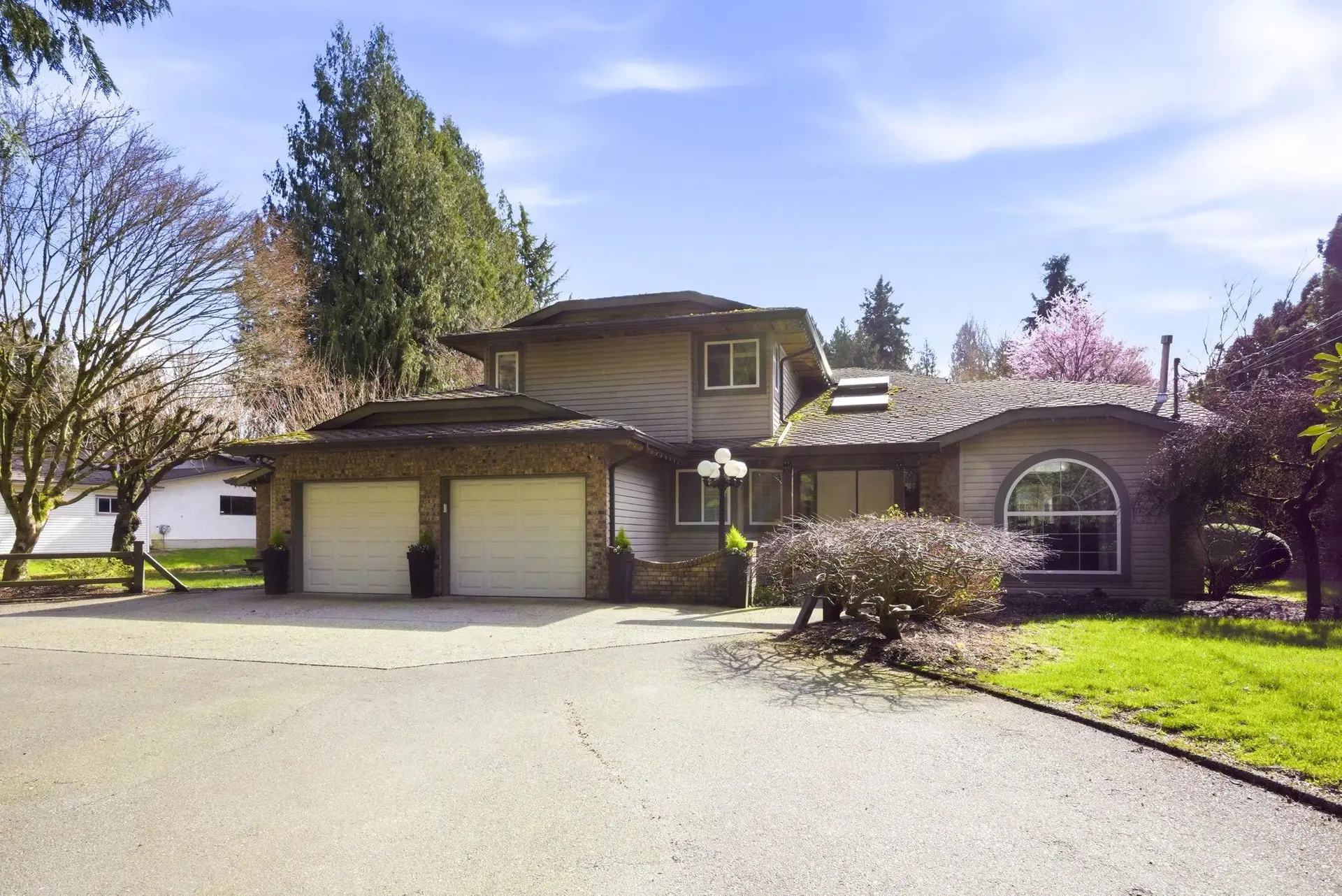 Property at 32560 Downes Road, Abbotsford, BC