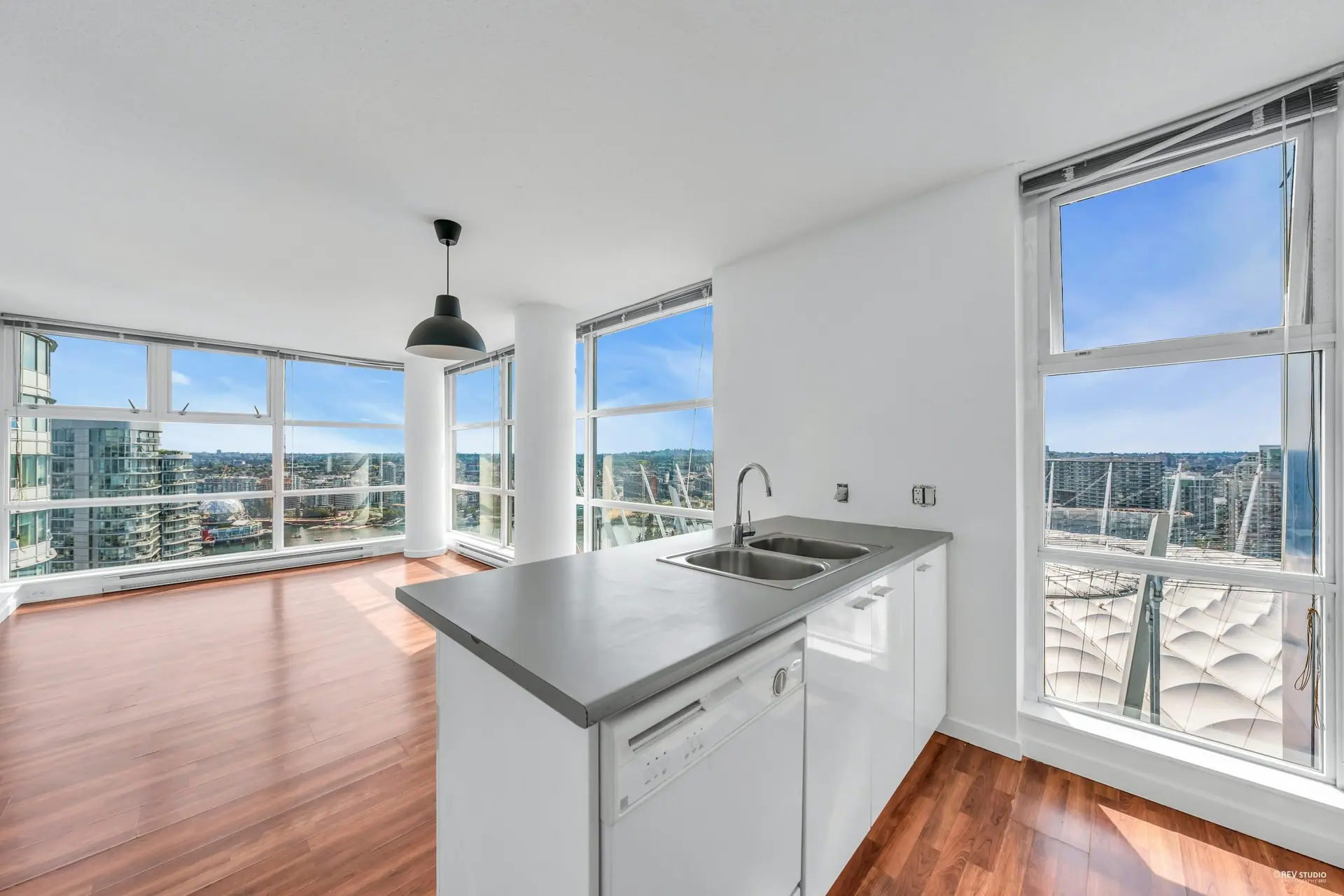 Property at #3201 111 W GEORGIA STREET, Vancouver, BC