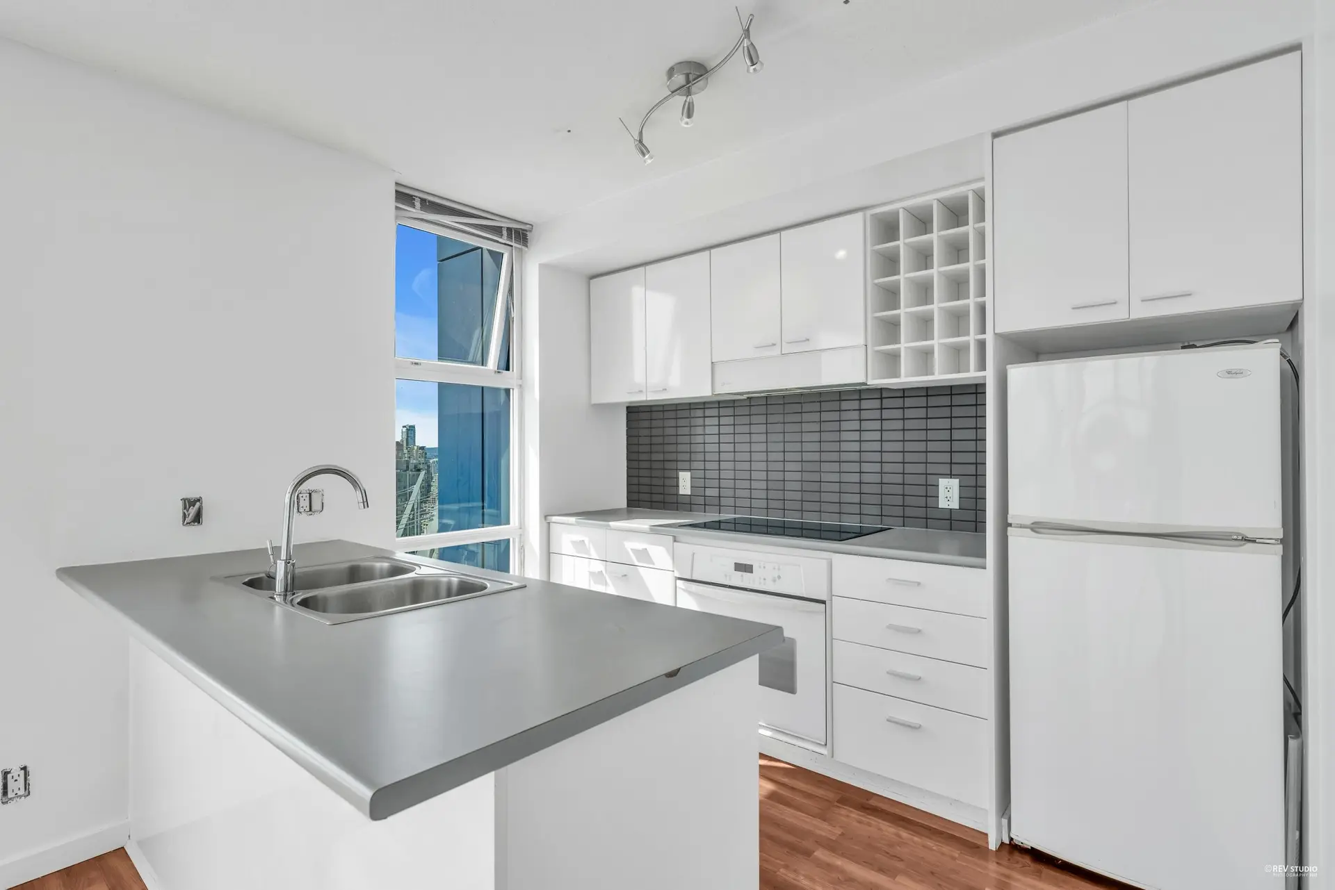 Property at #3201 111 W GEORGIA STREET, Vancouver, BC