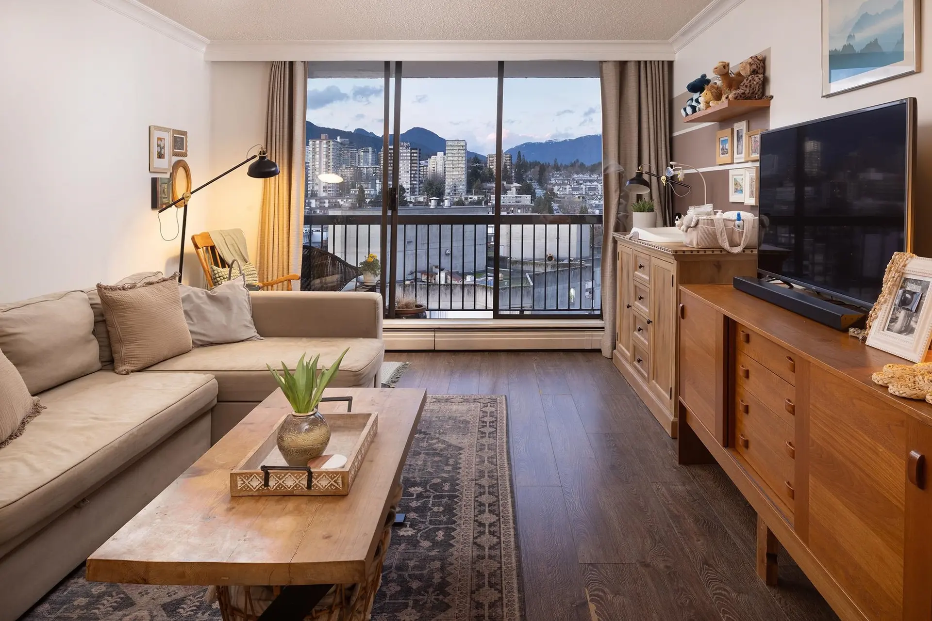 Property at #2004 145 ST. GEORGES AVENUE, North Vancouver, BC