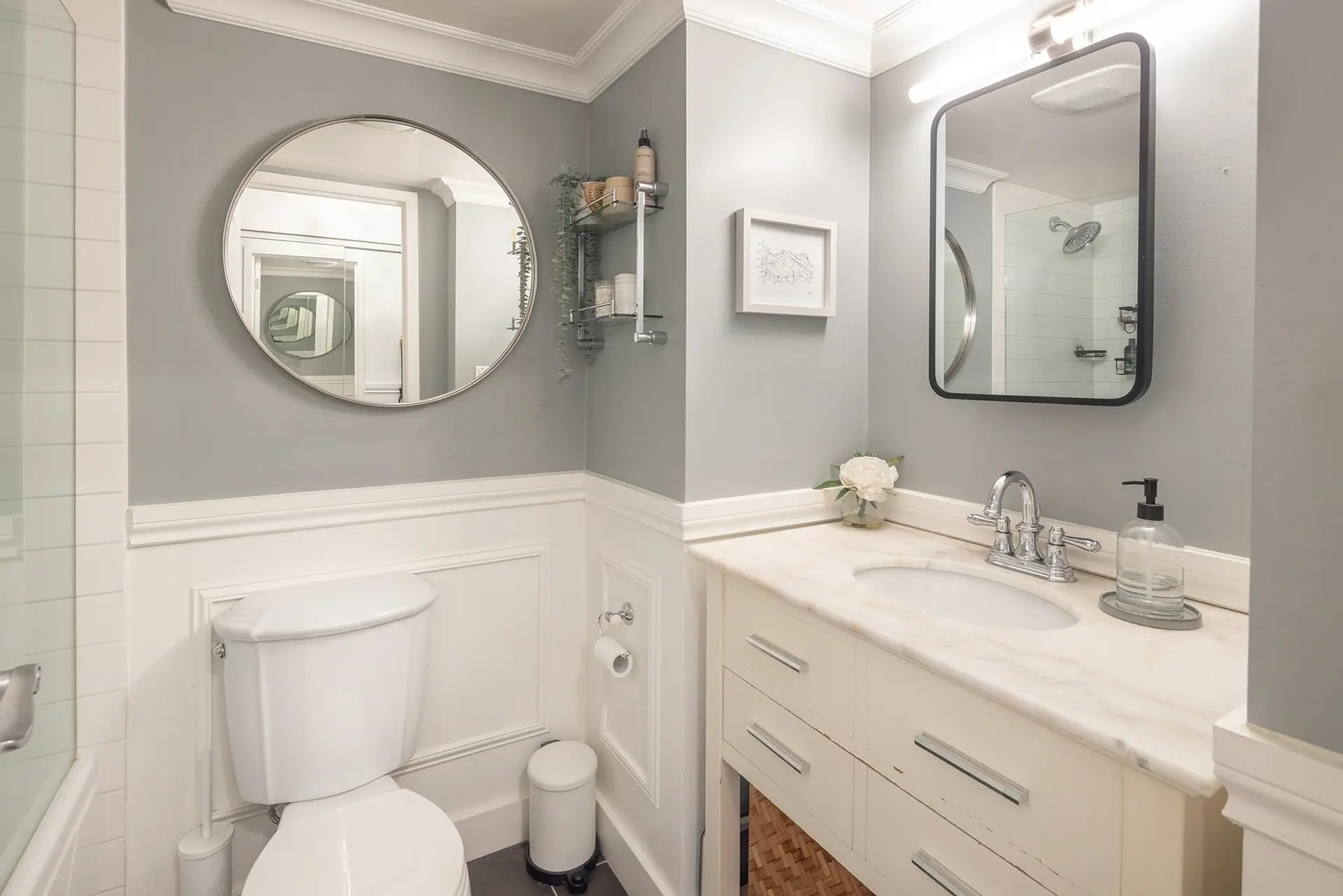 Property at #2004 145 ST. GEORGES AVENUE, North Vancouver, BC