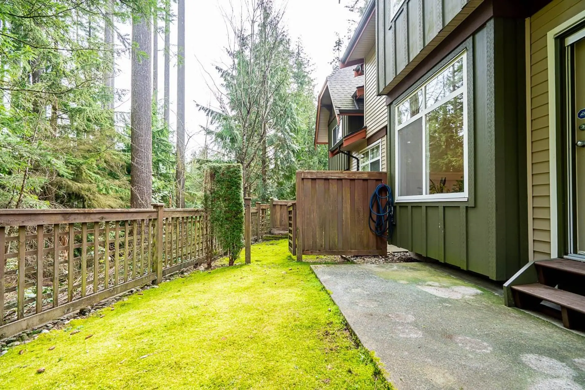 #27 2000 Panorama Drive - Image 3