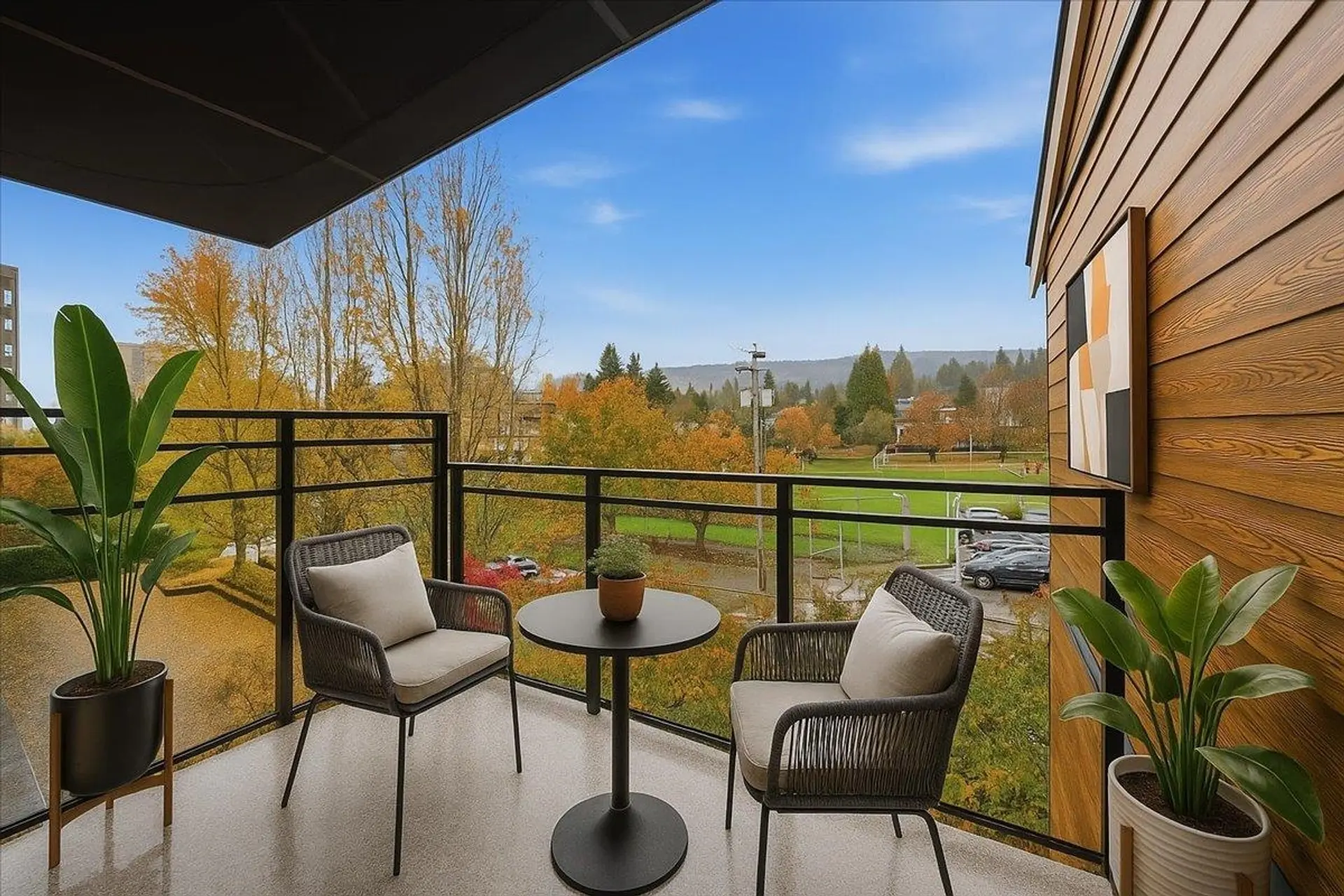 Property at #406 1340 DUCHESS AVENUE, West Vancouver, BC