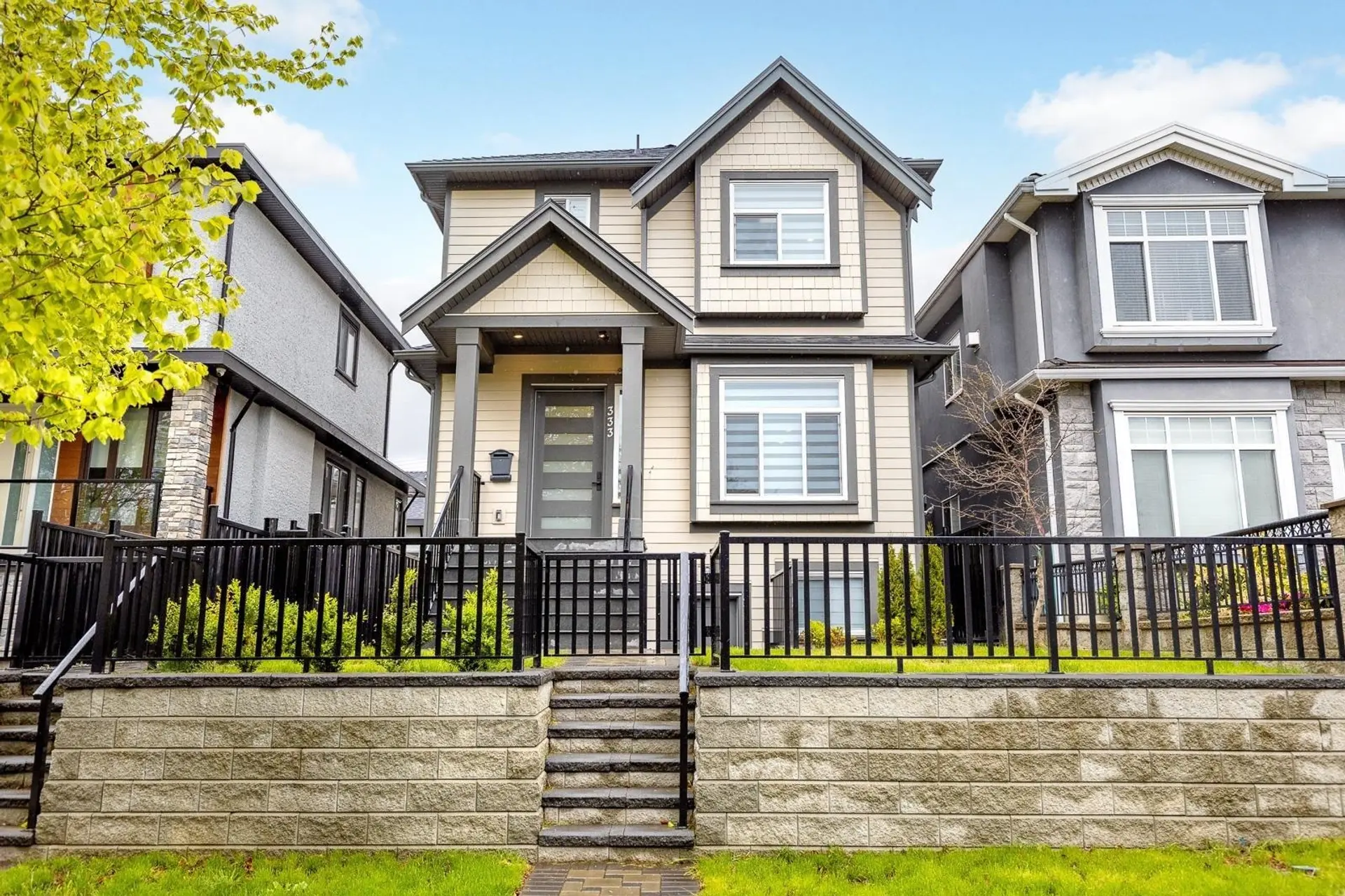 Property at 333 E 64th Avenue, Vancouver, BC