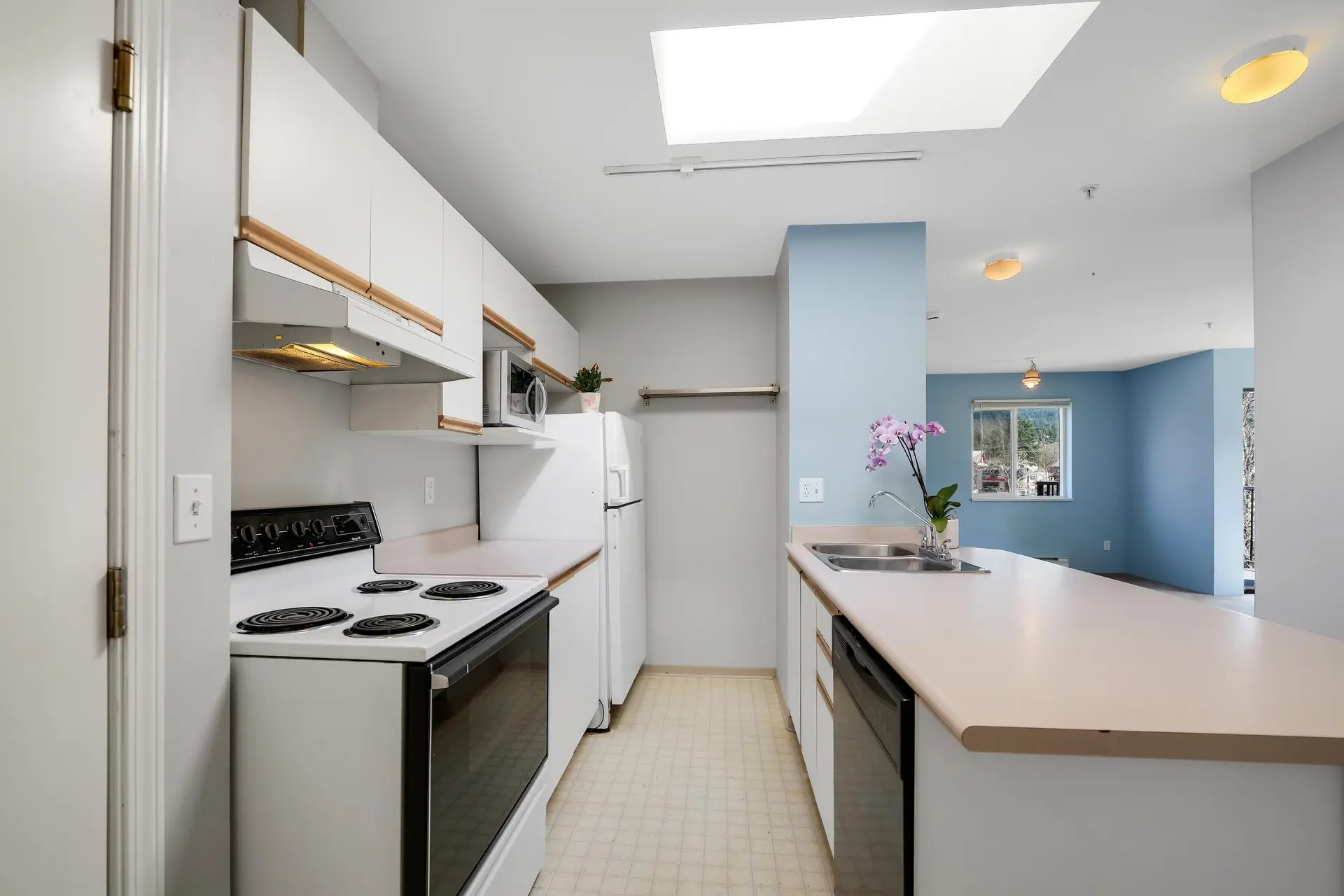 Property at #C307 40140 WILLOW CRESCENT, Squamish, BC