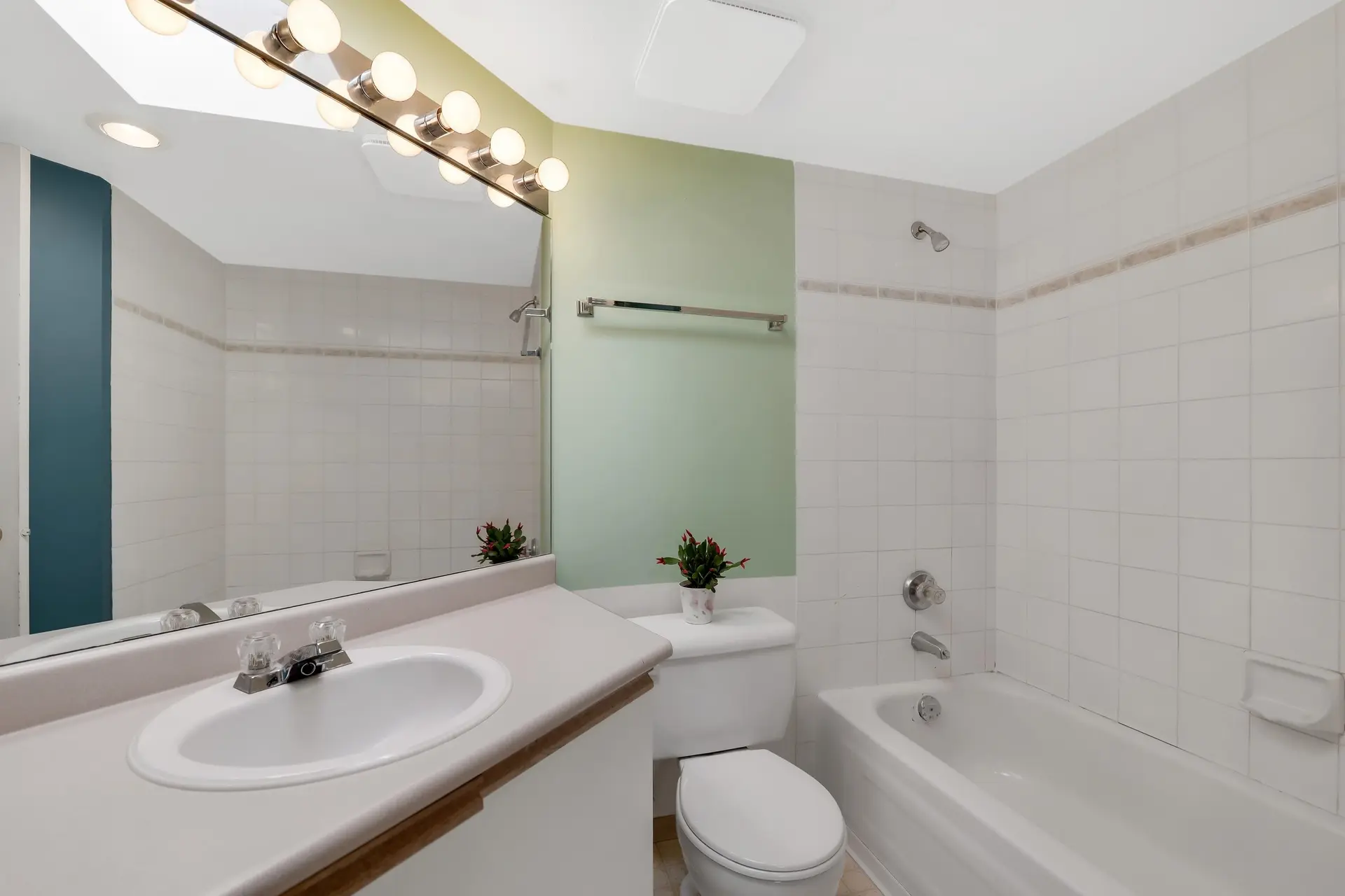 Property at #C307 40140 WILLOW CRESCENT, Squamish, BC