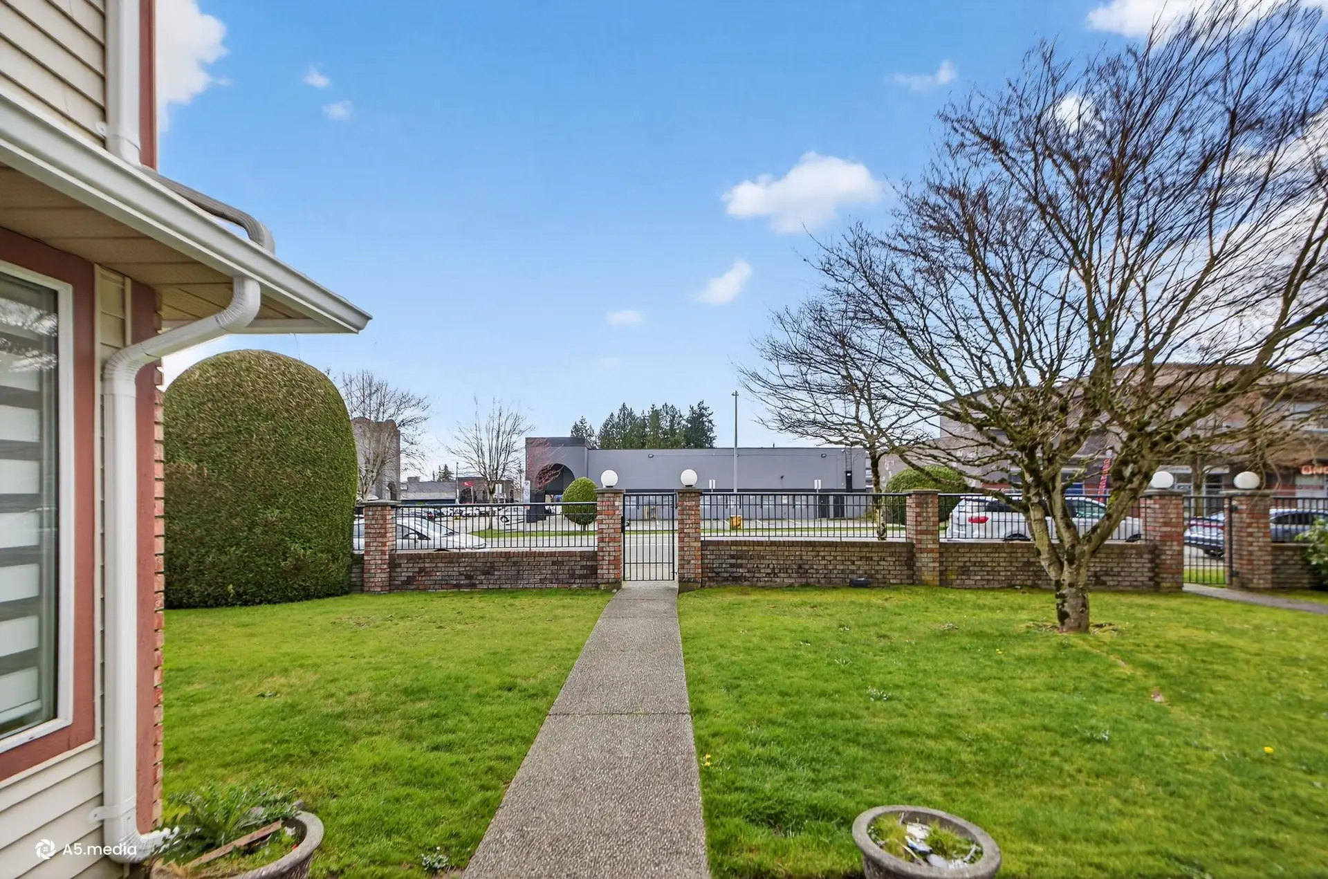 Property at #129 13725 72A AVENUE, Surrey, BC