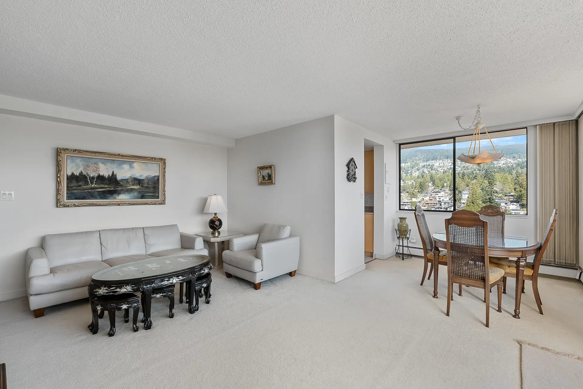 Property at #1405 555 13TH STREET, West Vancouver, BC