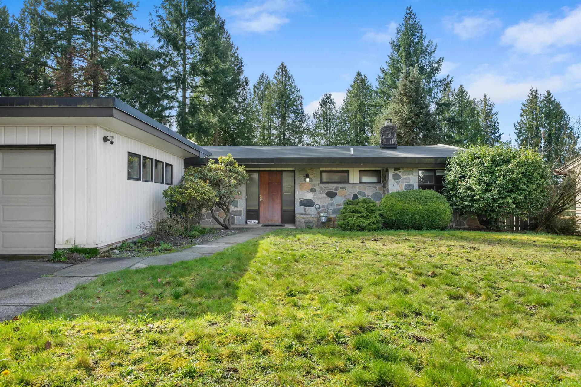 Property at 4672 NEVILLE STREET, Burnaby, BC