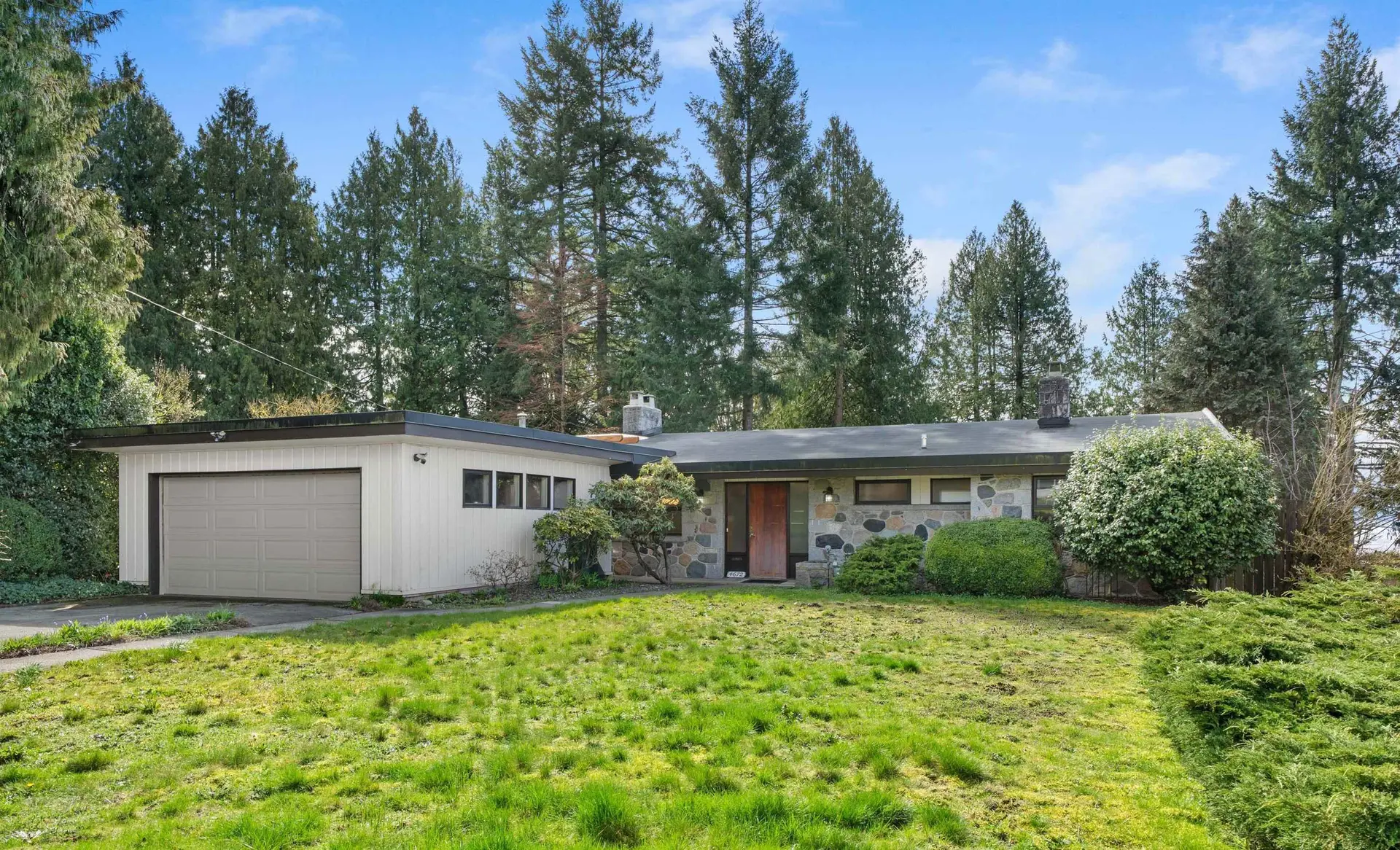 Property at 4672 NEVILLE STREET, Burnaby, BC