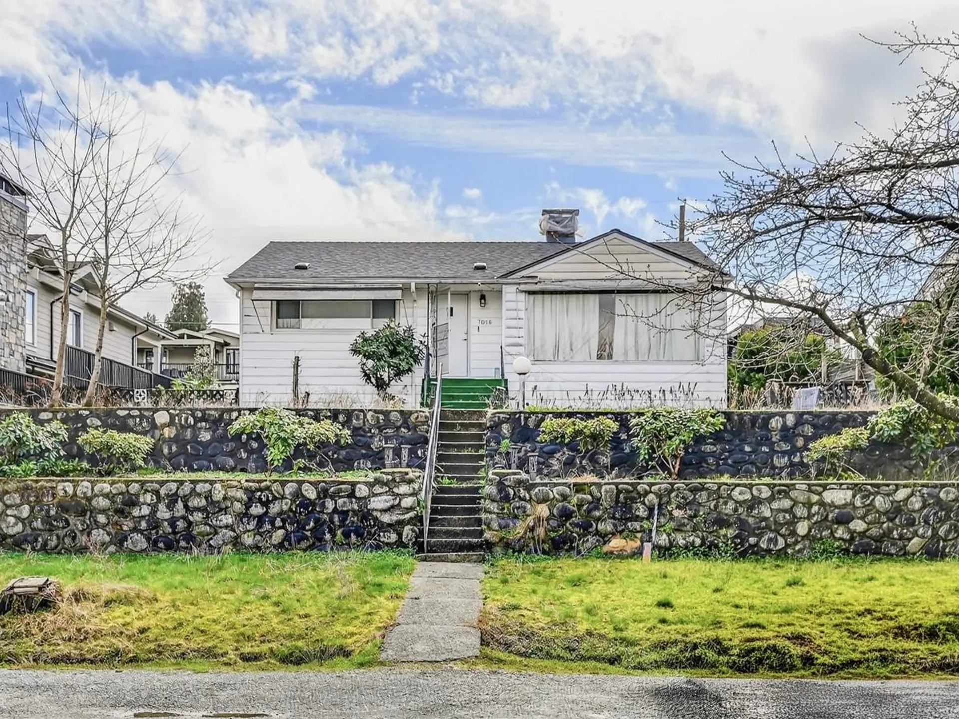 Property at 7016 SIERRA DRIVE, Burnaby, BC