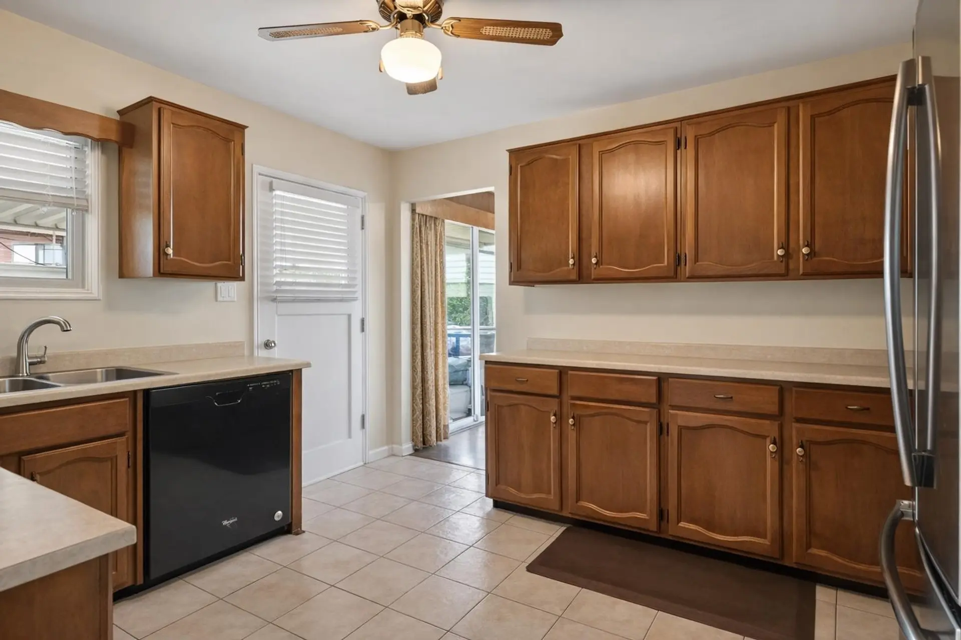 Property at 7016 SIERRA DRIVE, Burnaby, BC