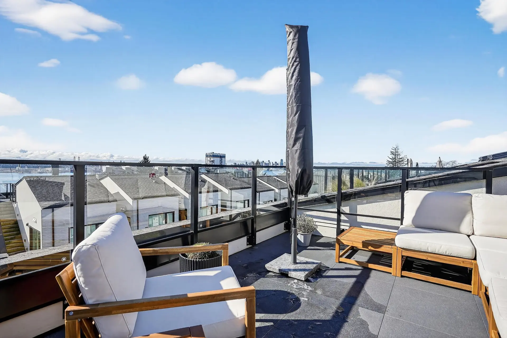 Property at #225 650 E 2nd Street, North Vancouver, BC