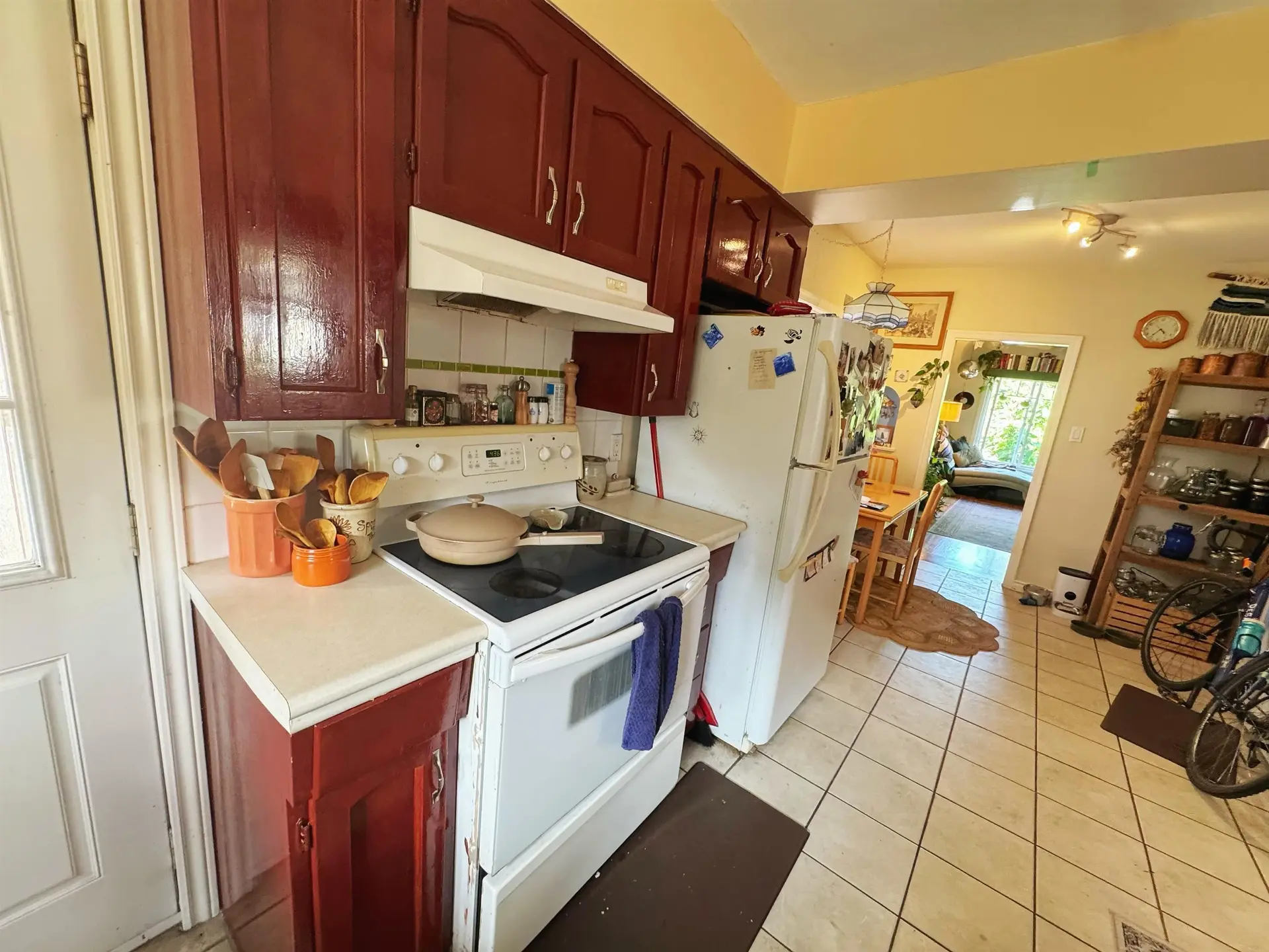 Property at 5569 CULLODEN STREET, Vancouver, BC