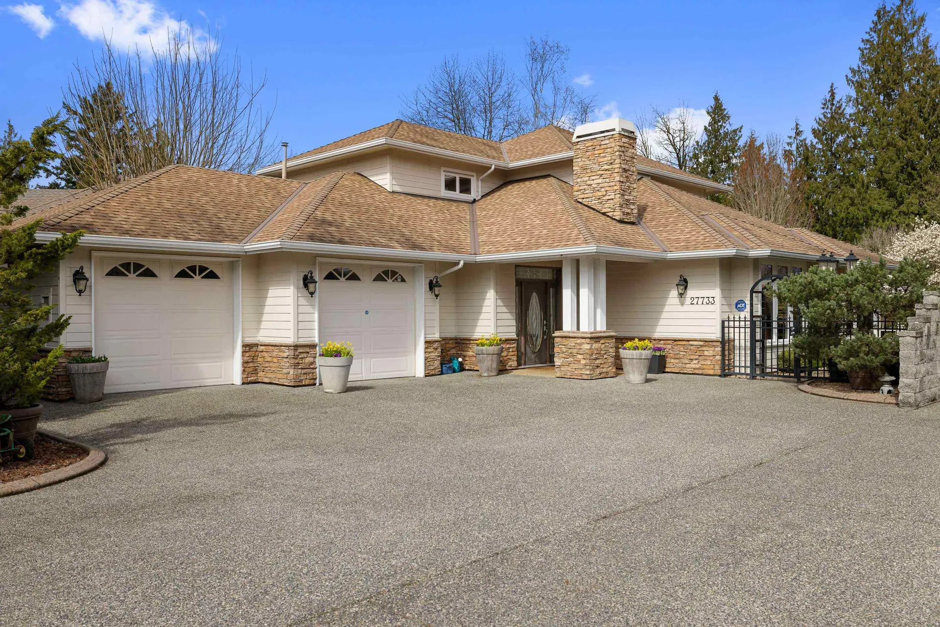 Property at 27733 Porter Drive, Abbotsford, BC