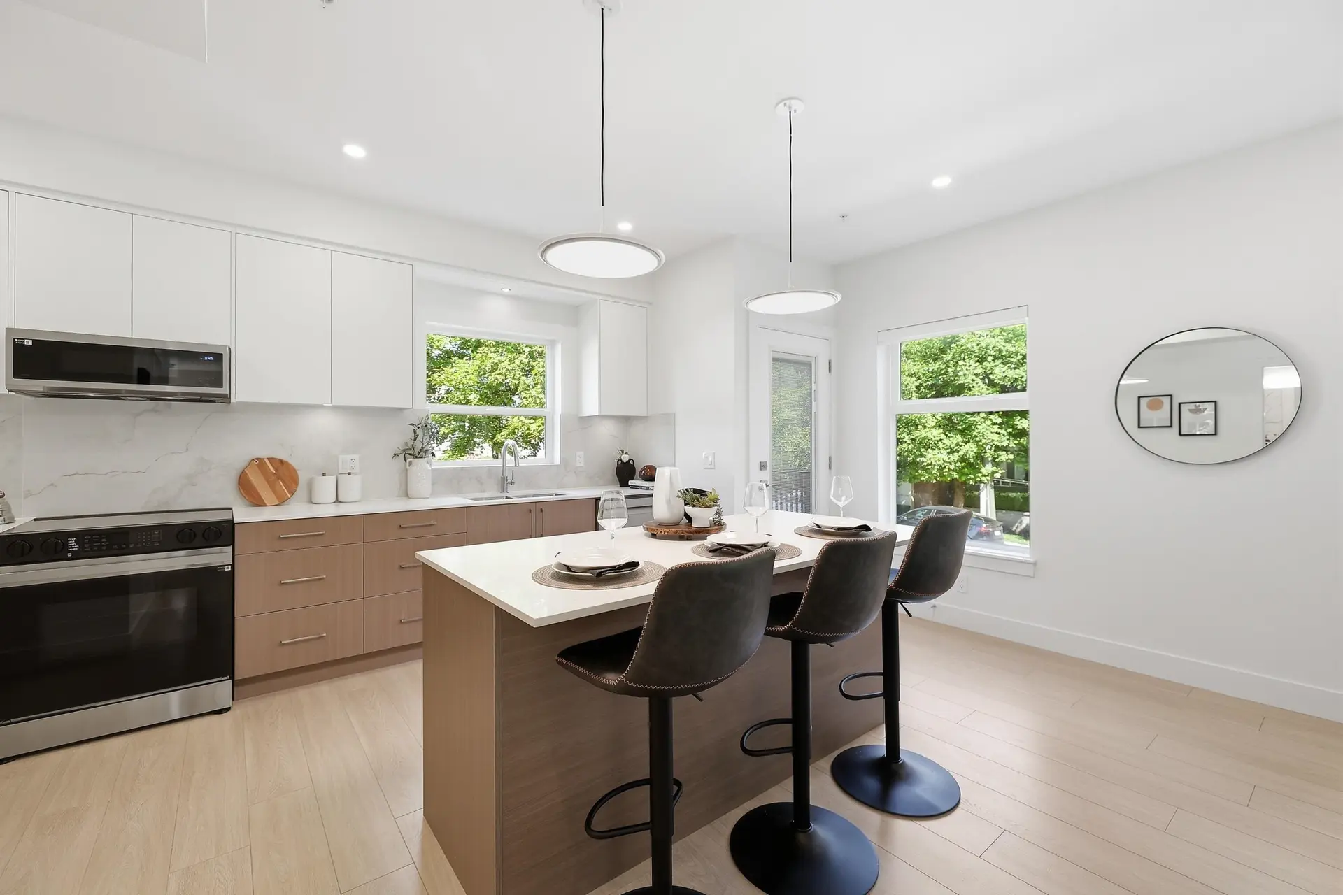 #402 2427 Mary Hill Road - Image 9