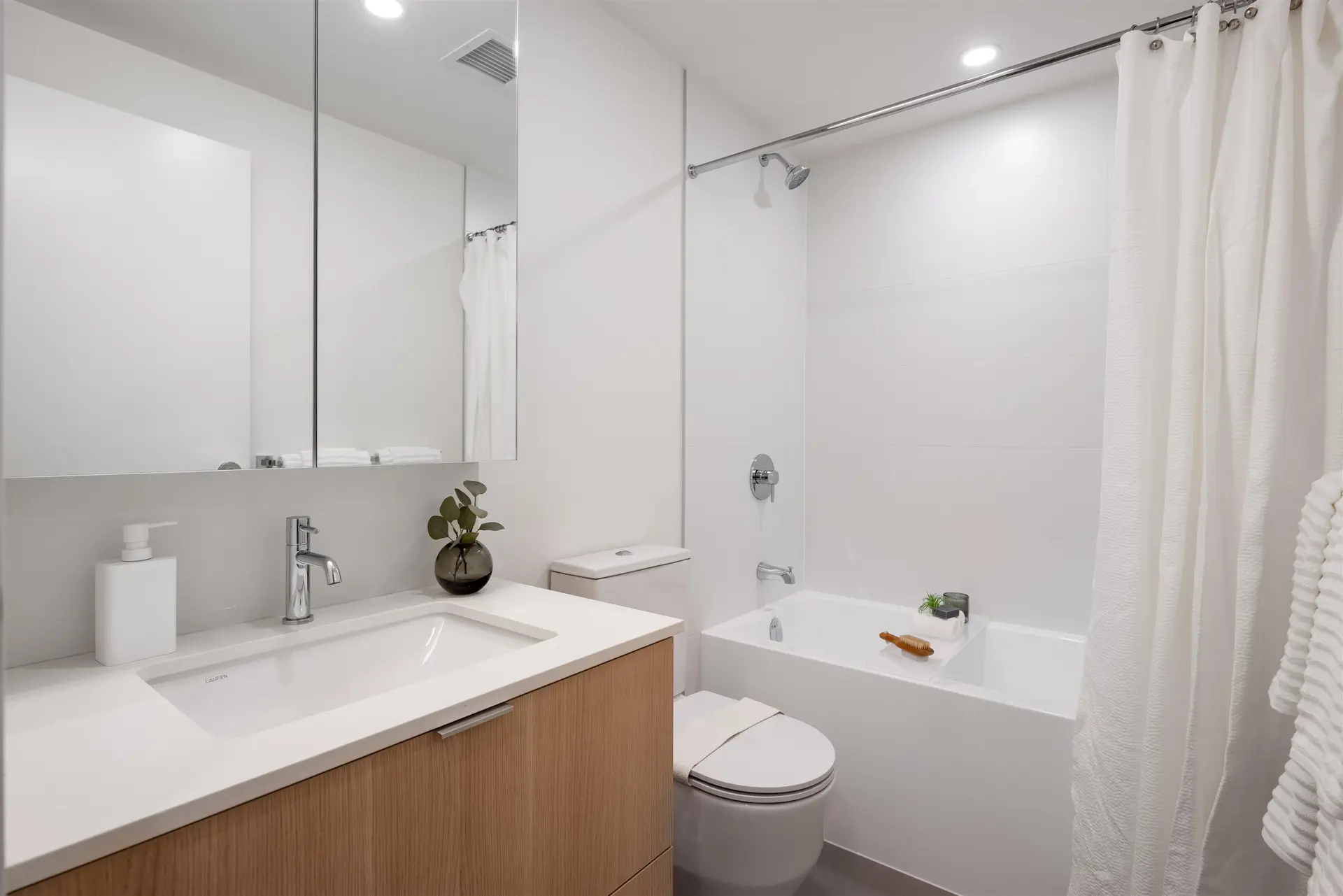 Property at #3205 318 ALDERSON AVENUE, Coquitlam, BC