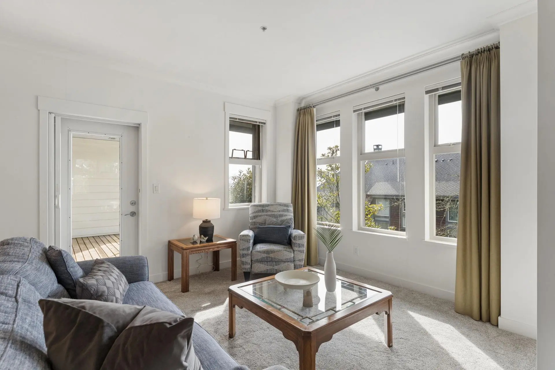 Property at #306 188 W 29TH STREET, North Vancouver, BC